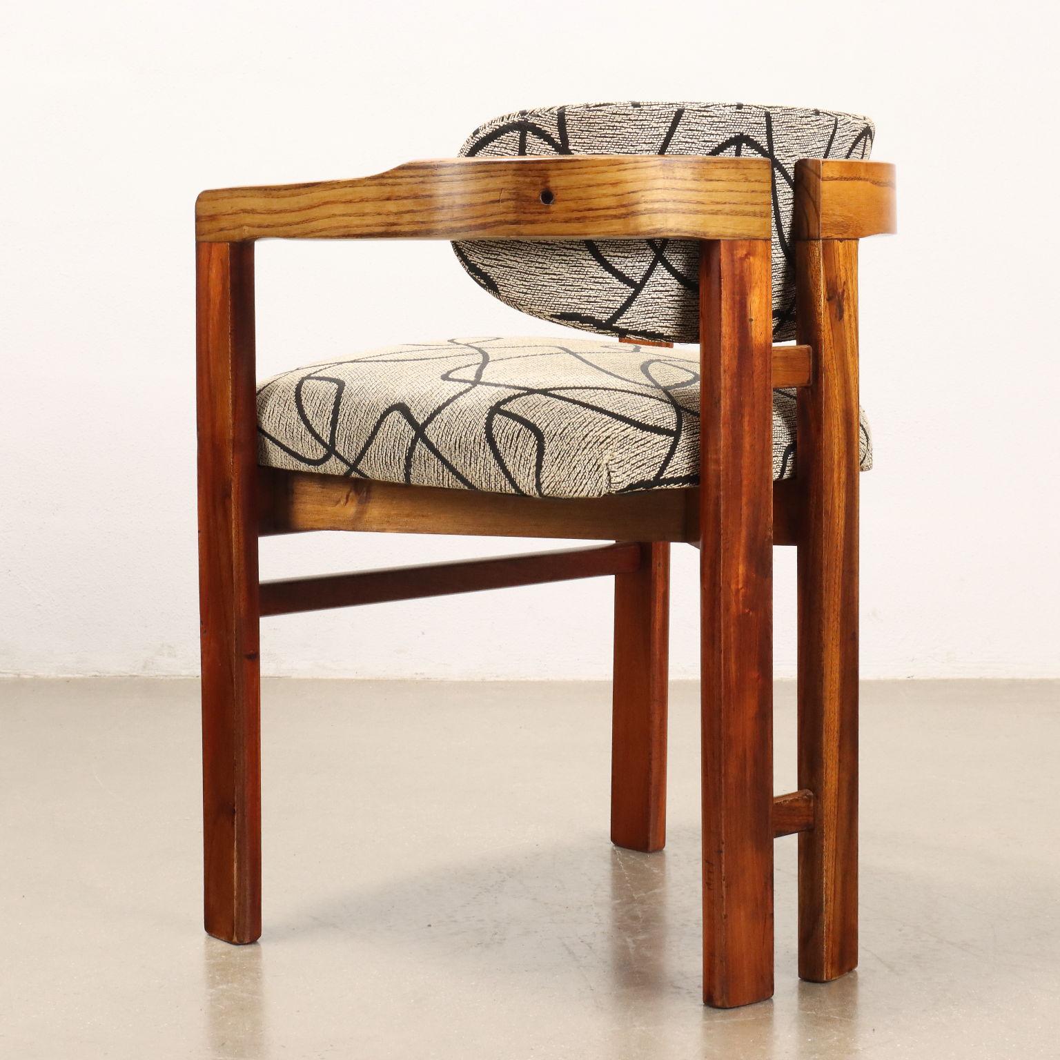 Mid-Century Modern Pair of Argentine Chairs with Armrests 1960s For Sale