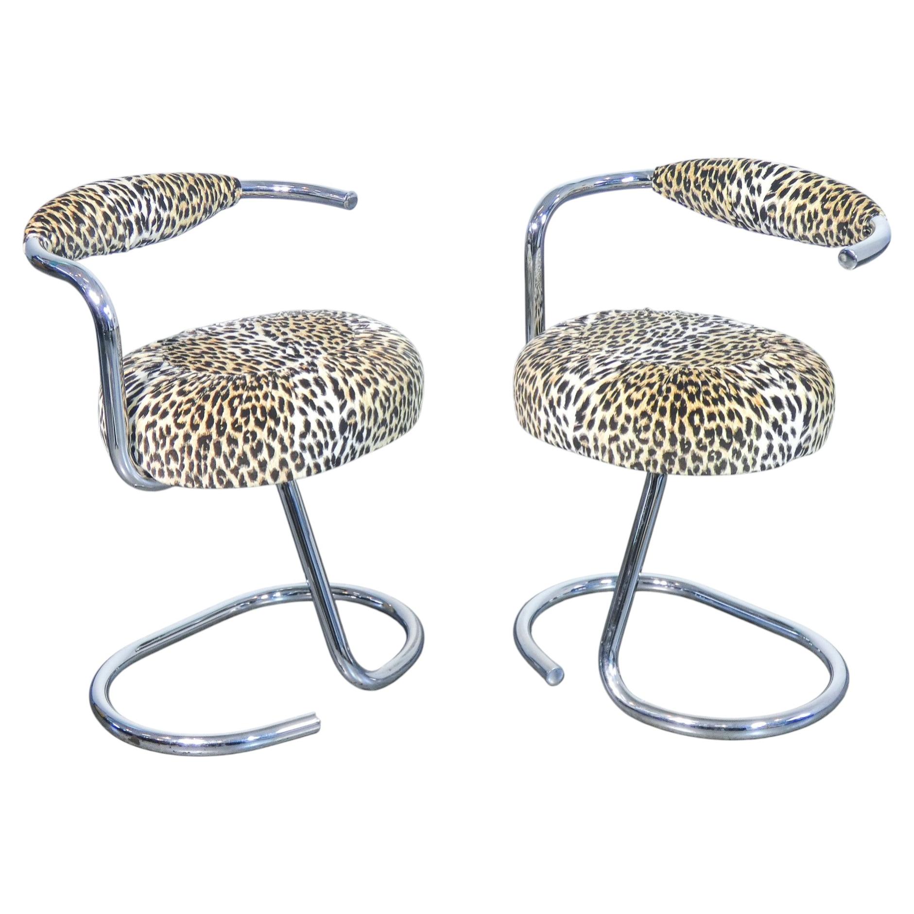 Pair of Cobra chairs, designed by Giotto STOPPINO. Italy, 70s