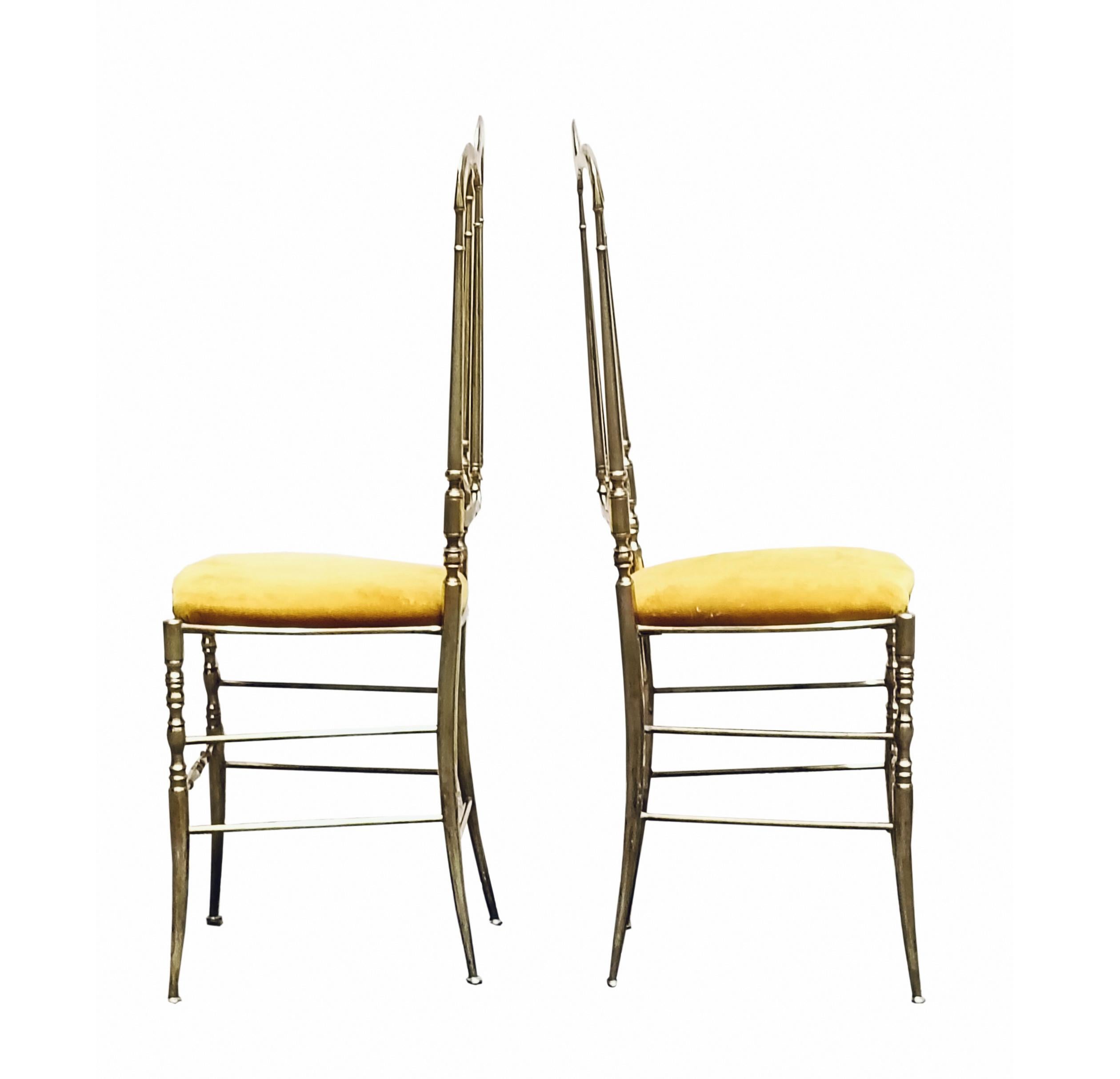 Paar Chiavarina-Stühle aus Messing '3 Bögen', Italien 1950er Jahre (Moderne der Mitte des Jahrhunderts) im Angebot
