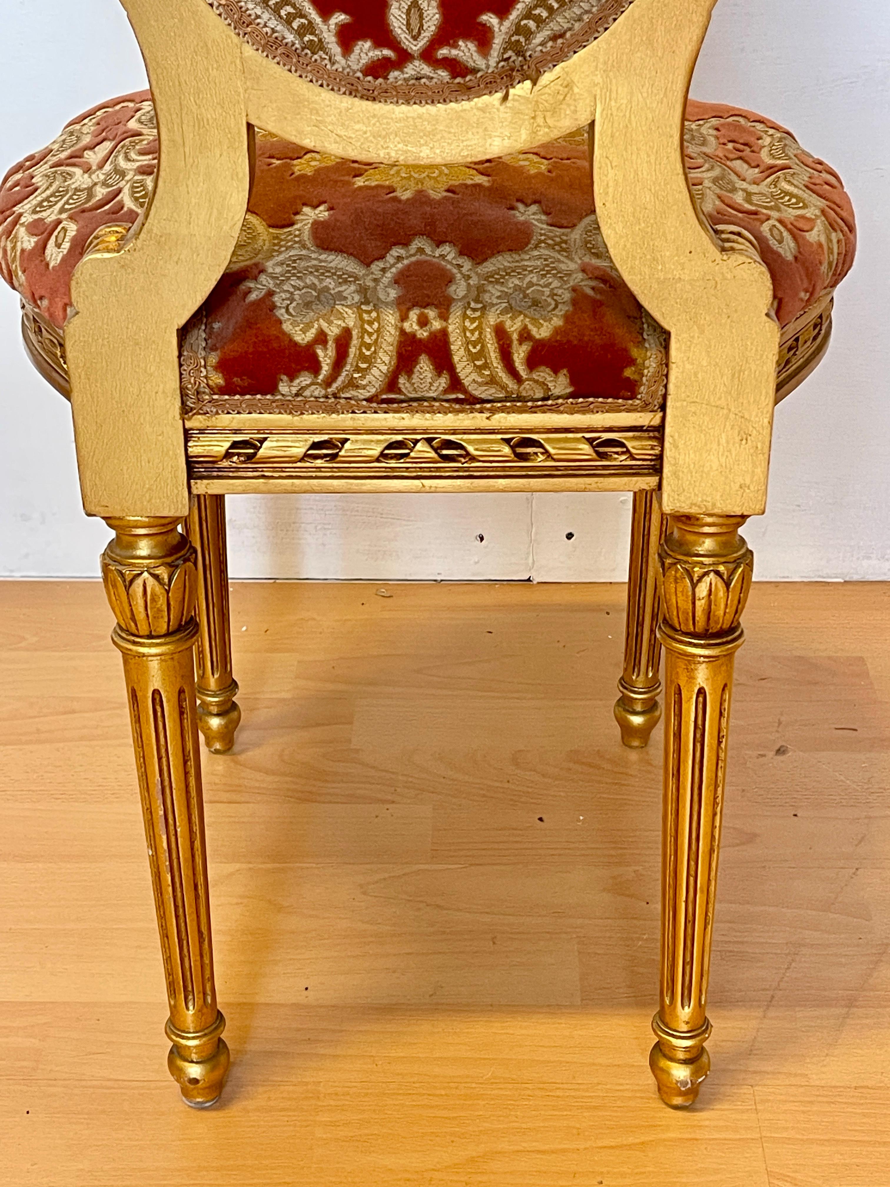 20th Century Pair of Chairs in Louis XVI Style - Gilded Carvings and Baroque Upholstery For Sale