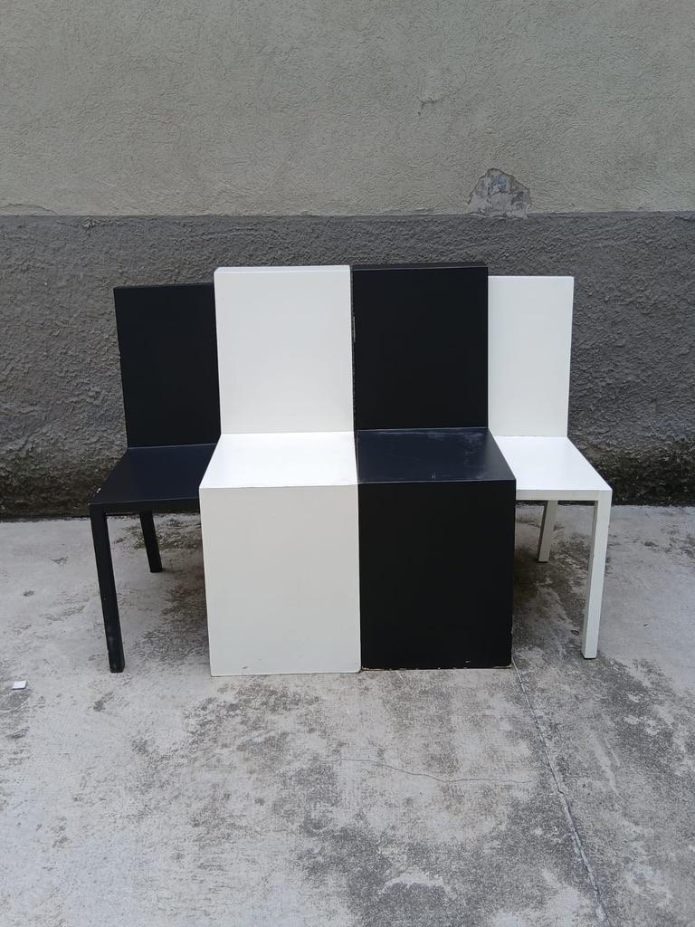 Pareja de sillas lacadas con segundo asiento oculto - Italia - Años 90 20th Century en venta