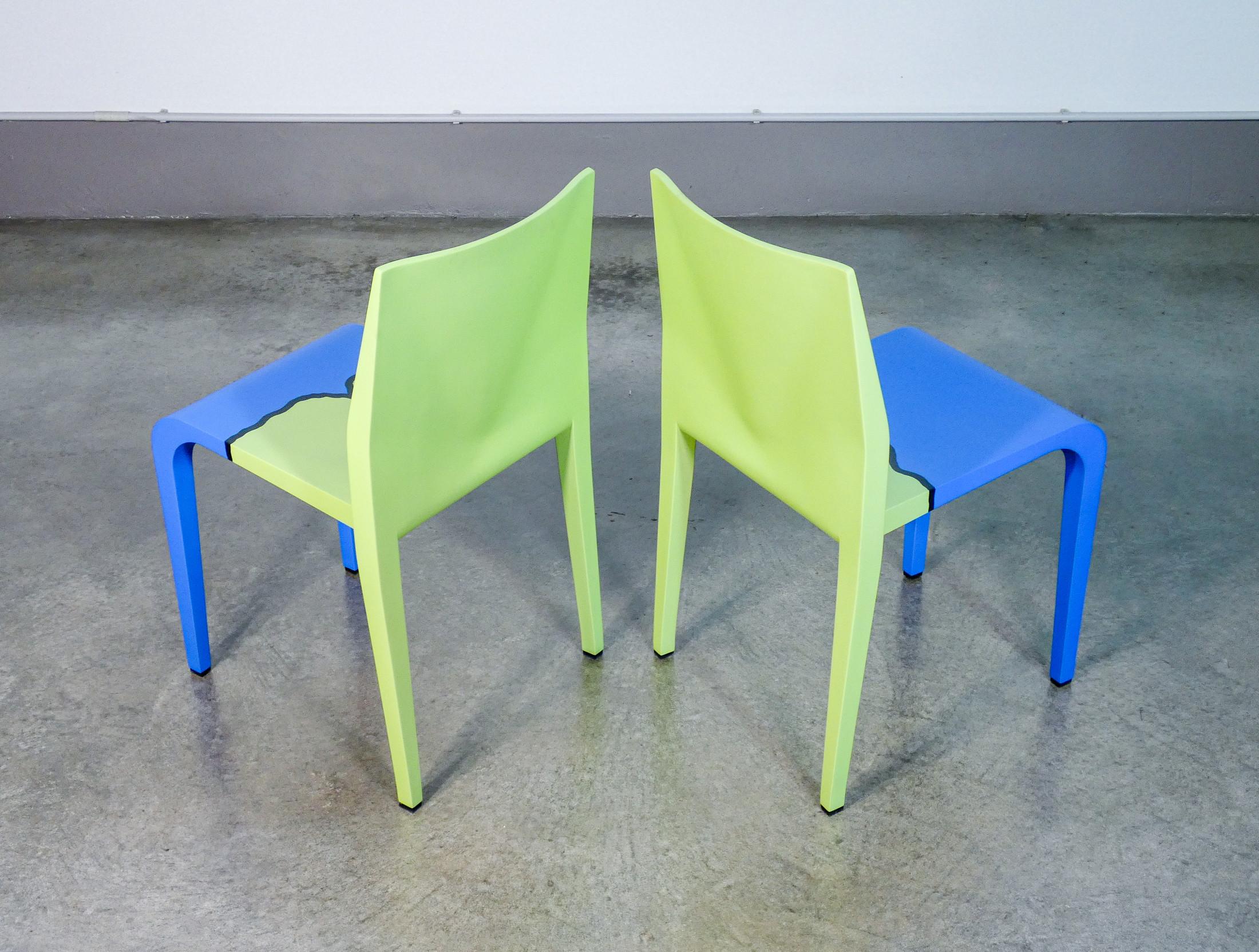 Paire de chaises Laleggera, faisant partie de l'œuvre 'Mezzoterra Mezzomare' de PISTOLETTO en vente 1