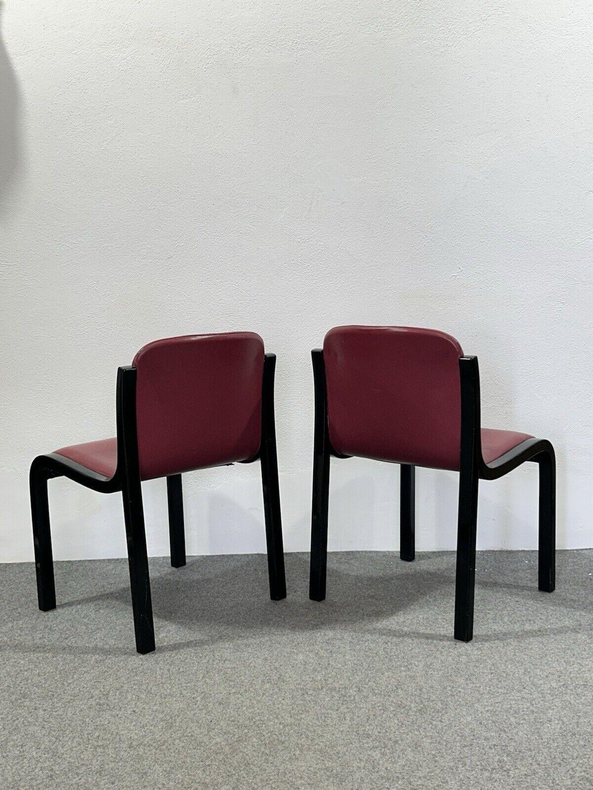 Paar Mito Stühle Carlo Bartoli Tisettanta modernes Design (Leder) im Angebot