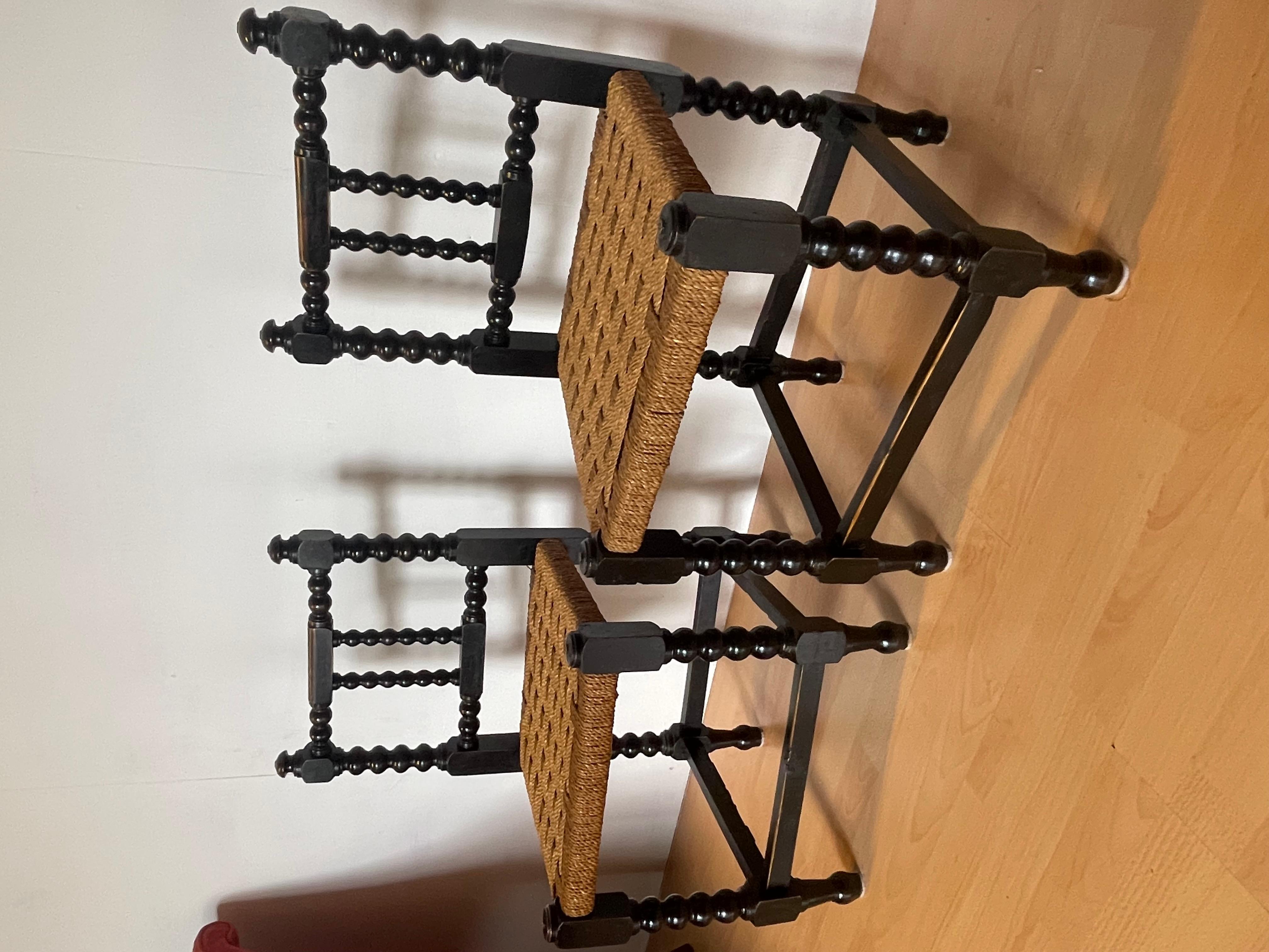 Ein Paar italienische Stühle aus gedrechseltem Holz und Vintage-Seil aus den 1990er Jahren