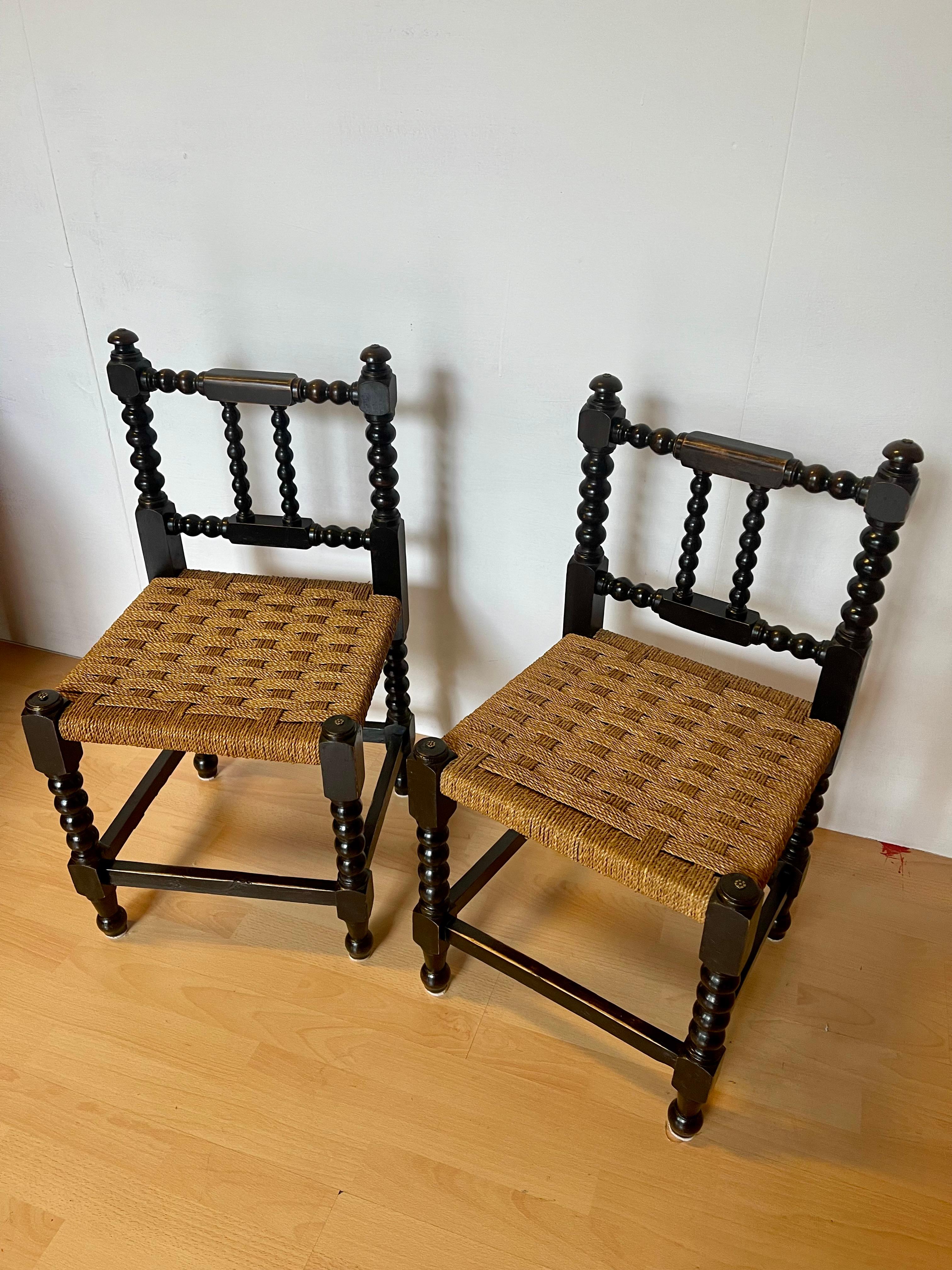 Ein Paar neapolitanische Stühle aus gedrechseltem Holz und Vintage-Seil aus den 1990er Jahren im Zustand „Gut“ im Angebot in Cantù, IT