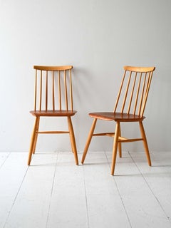 Coppia di sedie scandinave in faggio e mogano