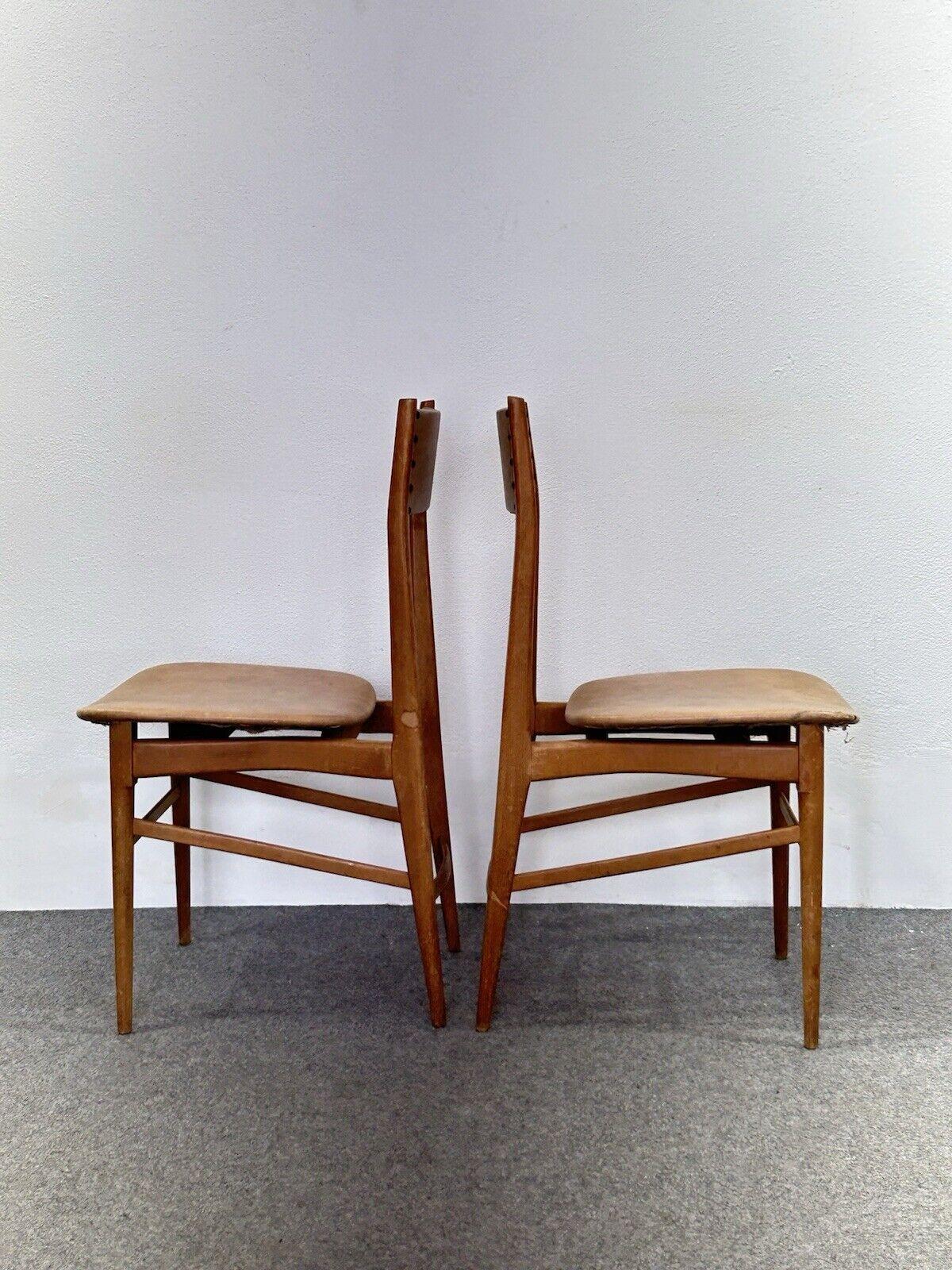 Pair of Scandinavian teak chairs Sweden 1950's design In Good Condition For Sale In Taranto, IT