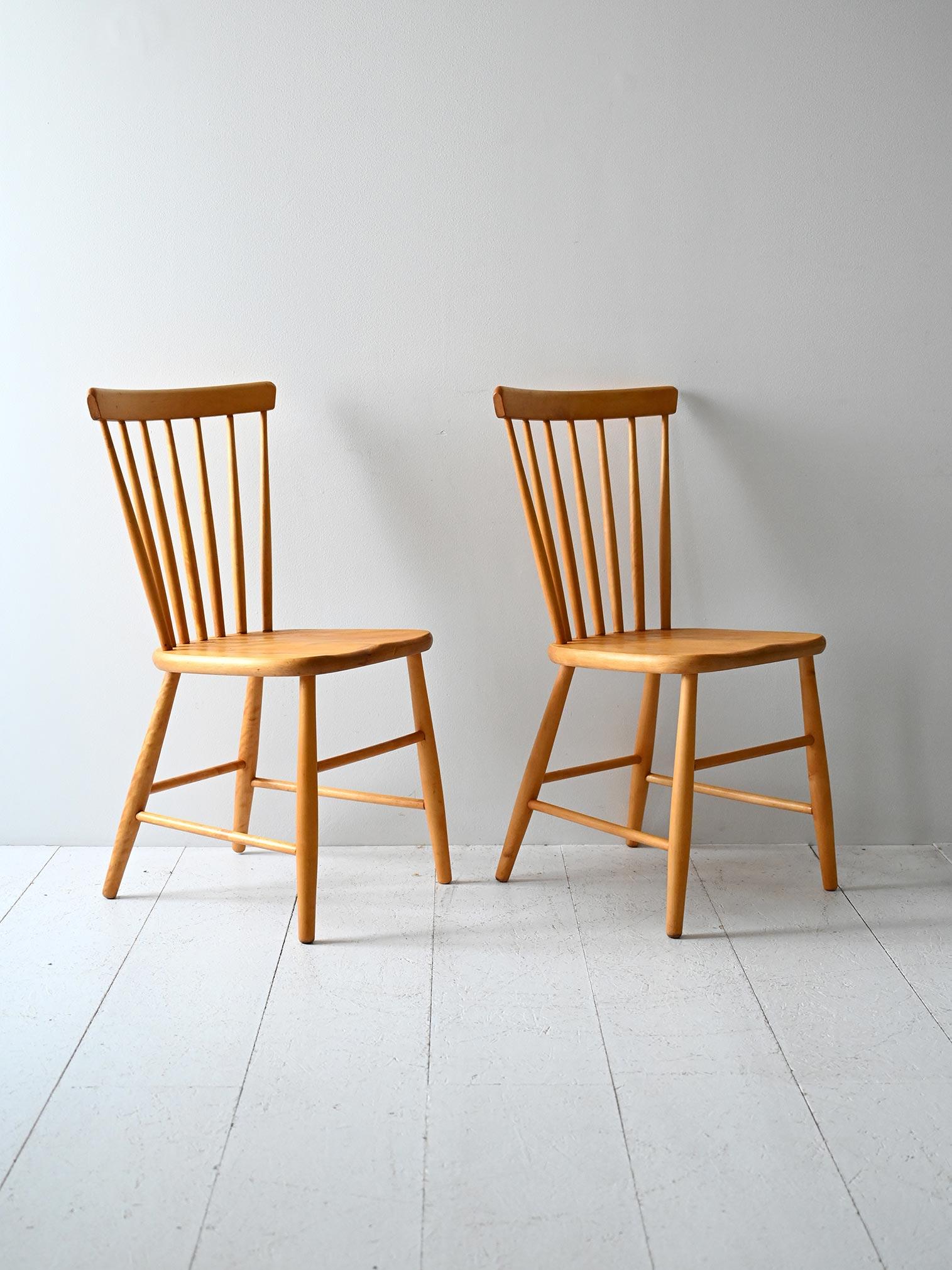 Coppia di sedie scandinave vintage modello Pinstolar (Skandinavische Moderne) im Angebot