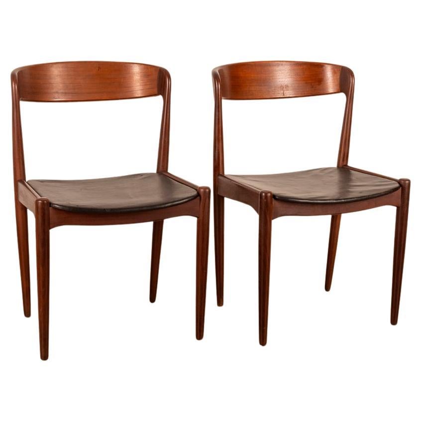 Pair of vintage 1950s teak chairs designed by Hovmand Olsen  For Sale