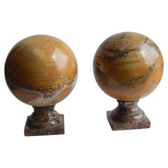 Coppia di sfere in marmo Giallo broccatello di Siena -made in Italy