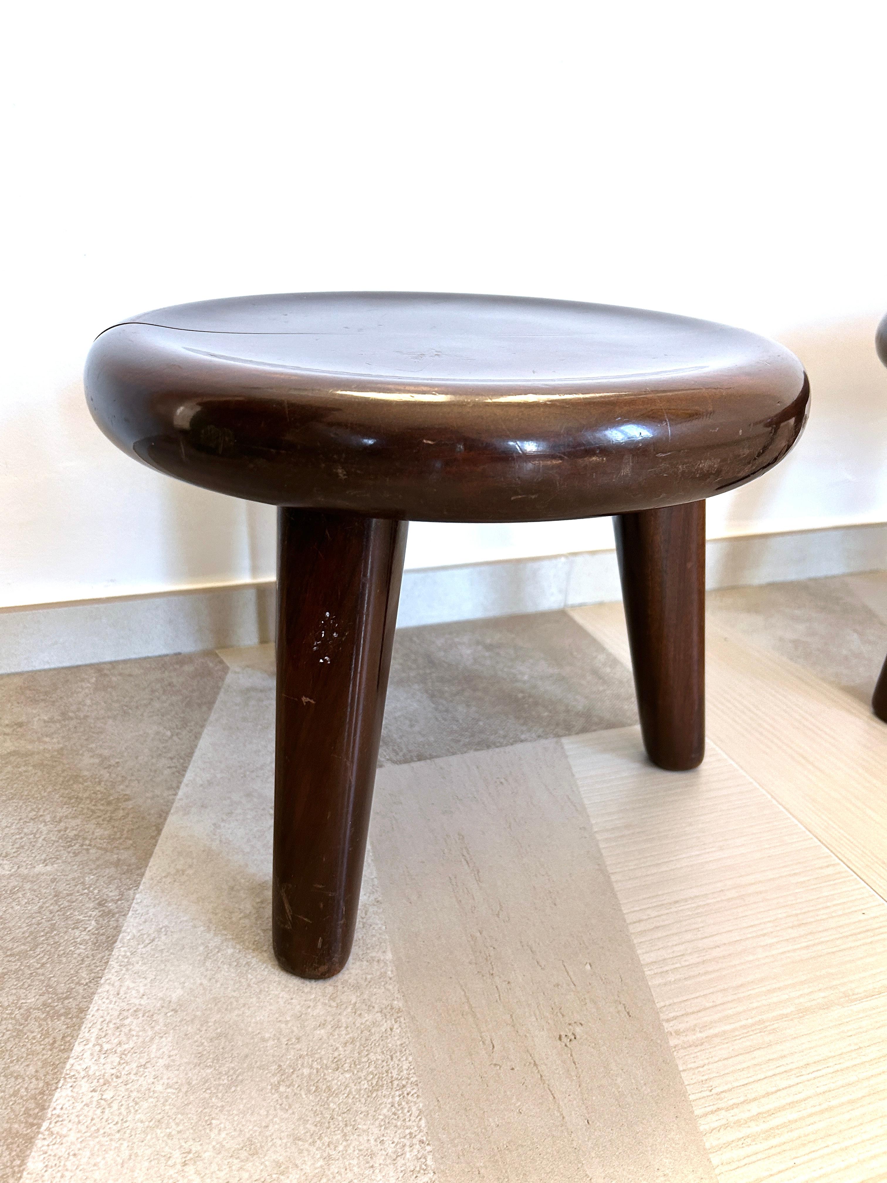 Pair of wooden stools attributed to Vittorio Valabrega For Sale 8