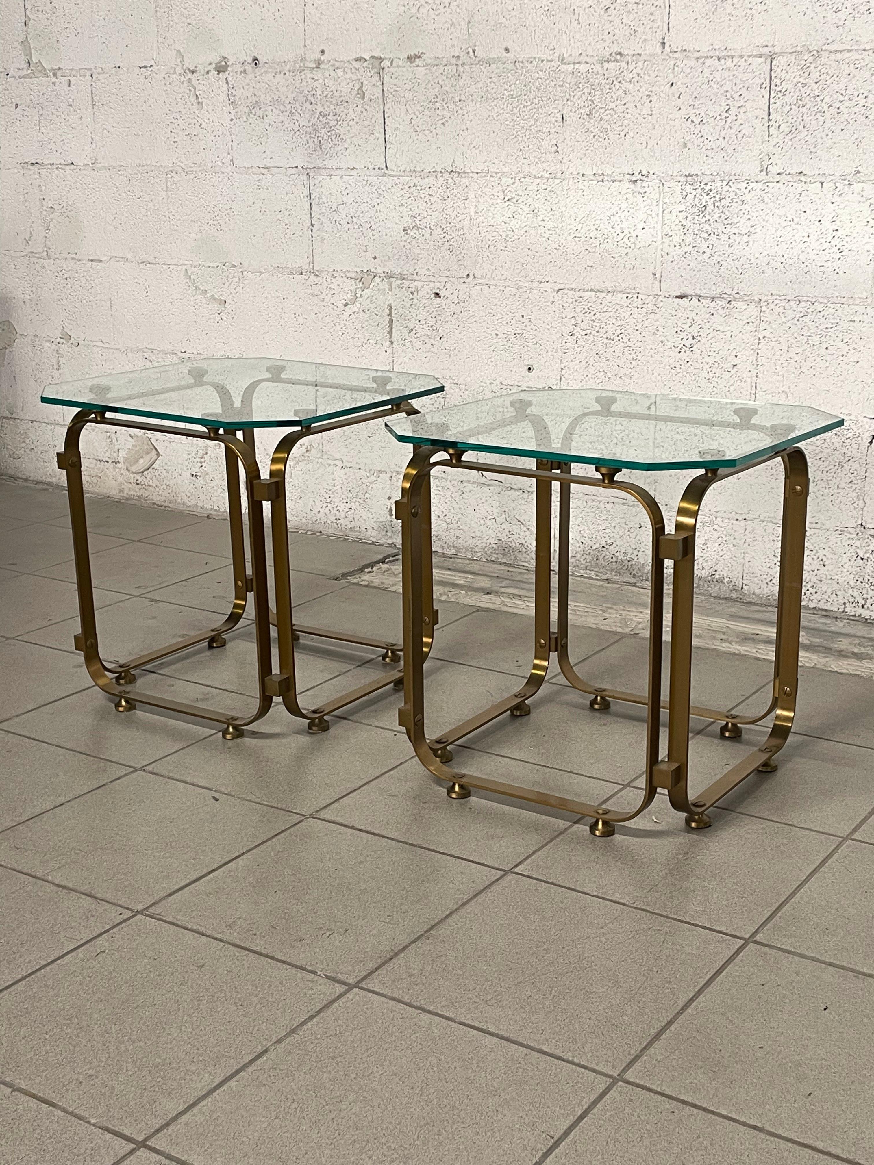 Pair of 1970s brass side tables In Good Condition For Sale In SAN PIETRO MOSEZZO, NO