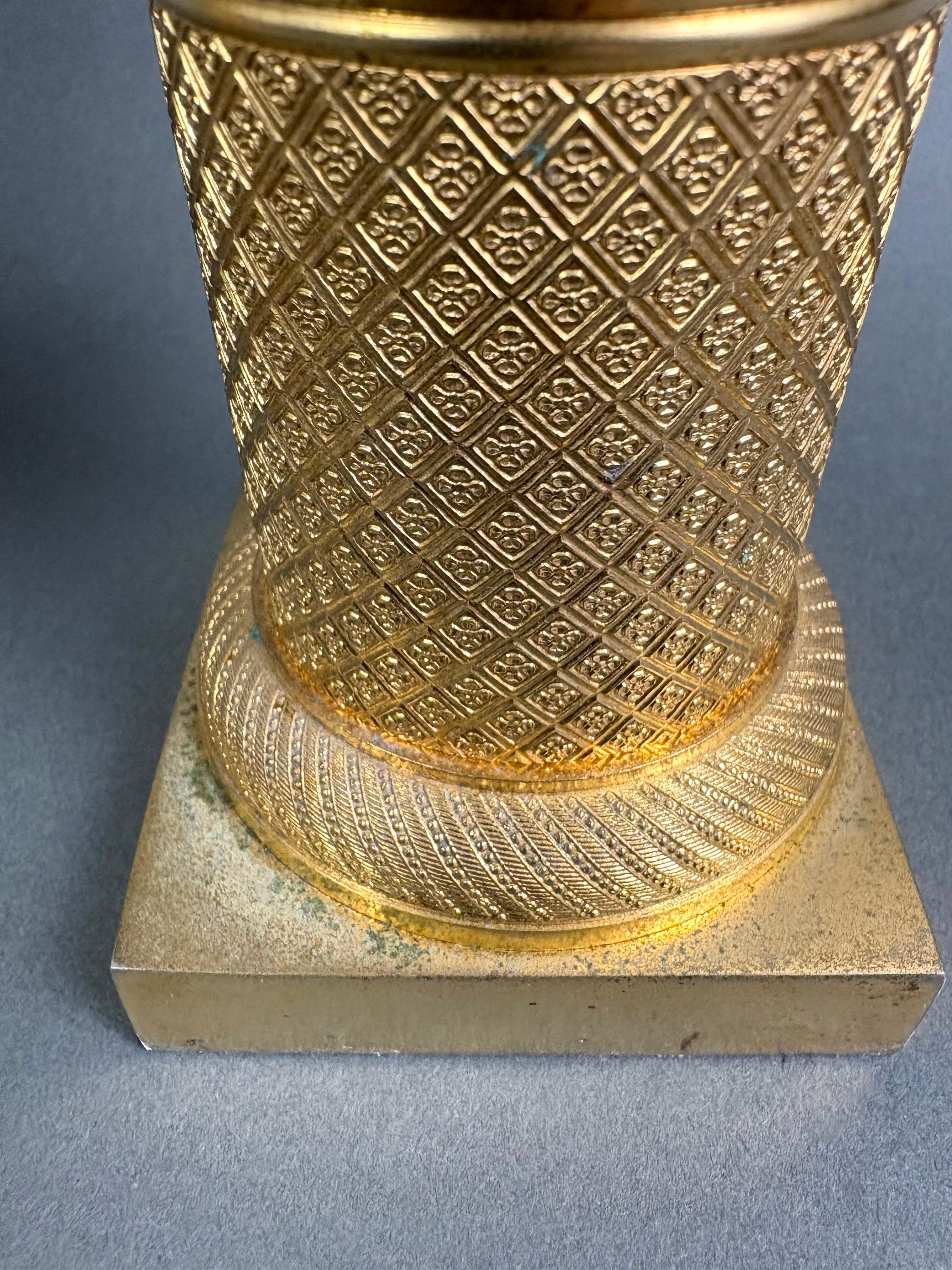 Paire de coupes françaises en bronze doré d'époque Empire Bon état - En vente à Pistoia, IT