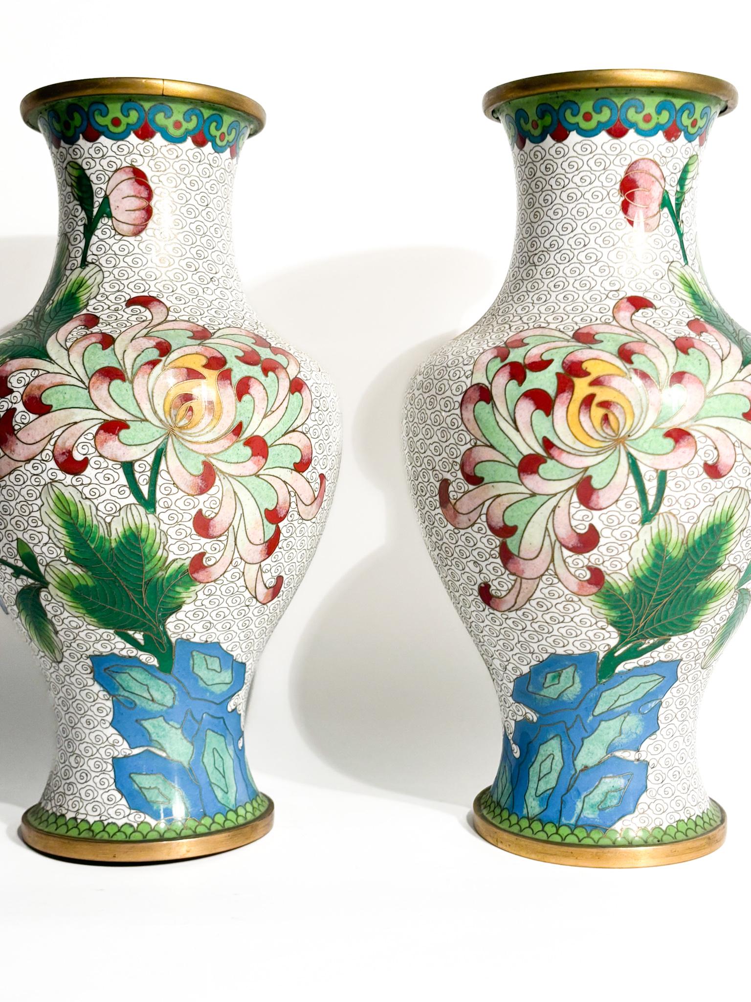 Pair of Chinese Cloisonné Vases with Floral Motifs and Hummingbirds 1950s For Sale 1