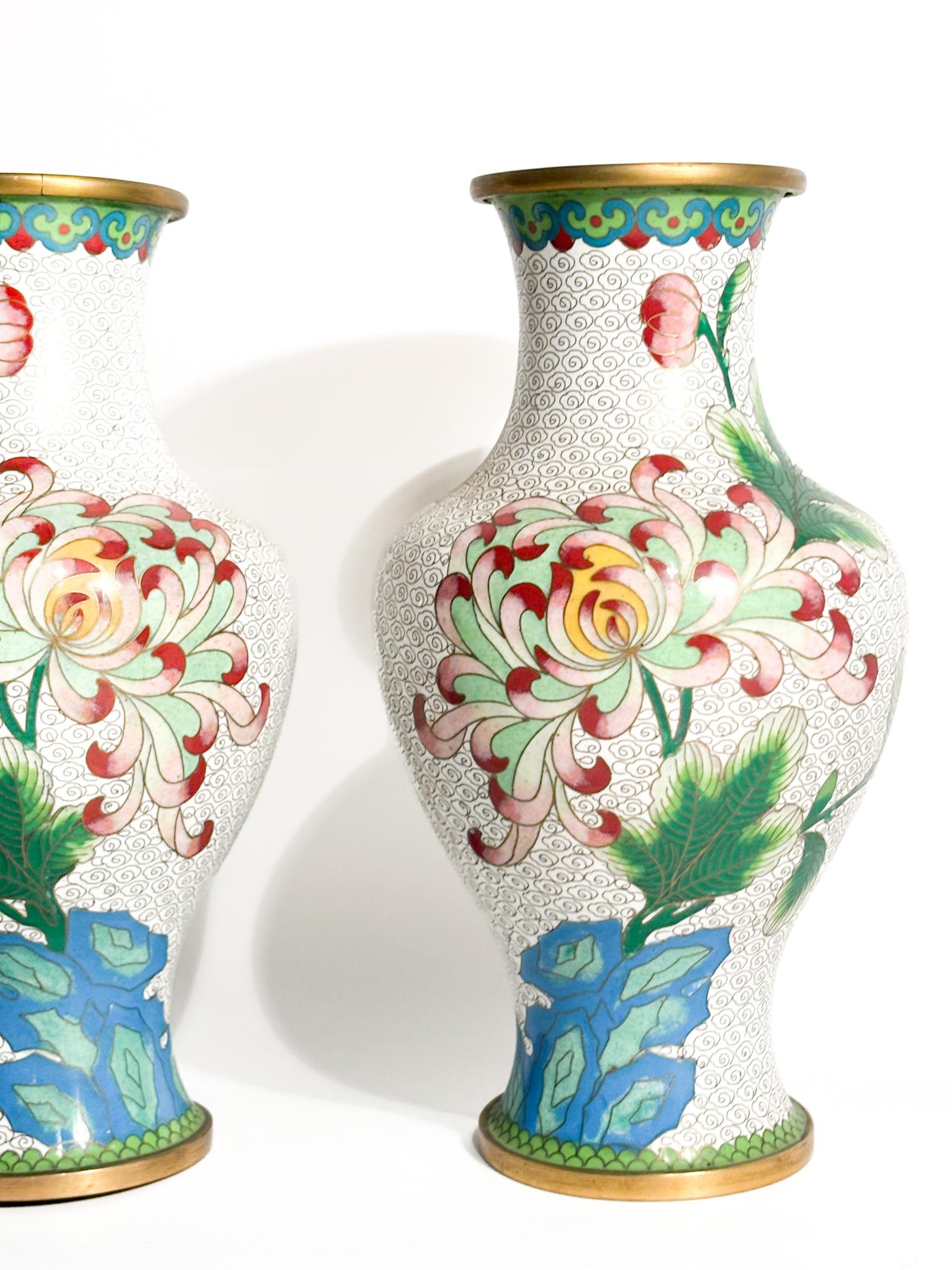 Pair of Chinese Cloisonné Vases with Floral Motifs and Hummingbirds 1950s For Sale 3