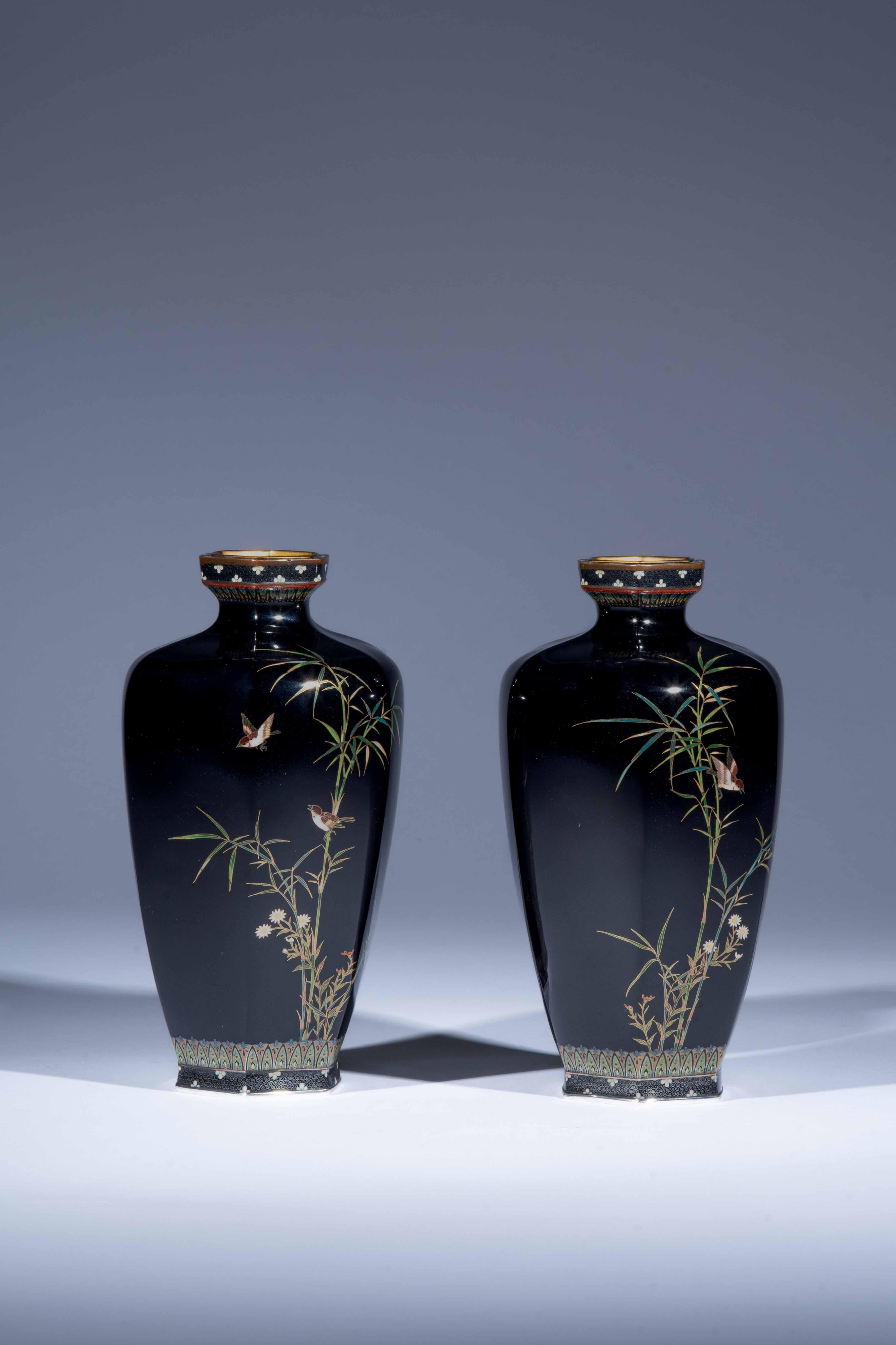 Japanese Pair of cloisonné vases attributed to Hayashi Kodenji For Sale
