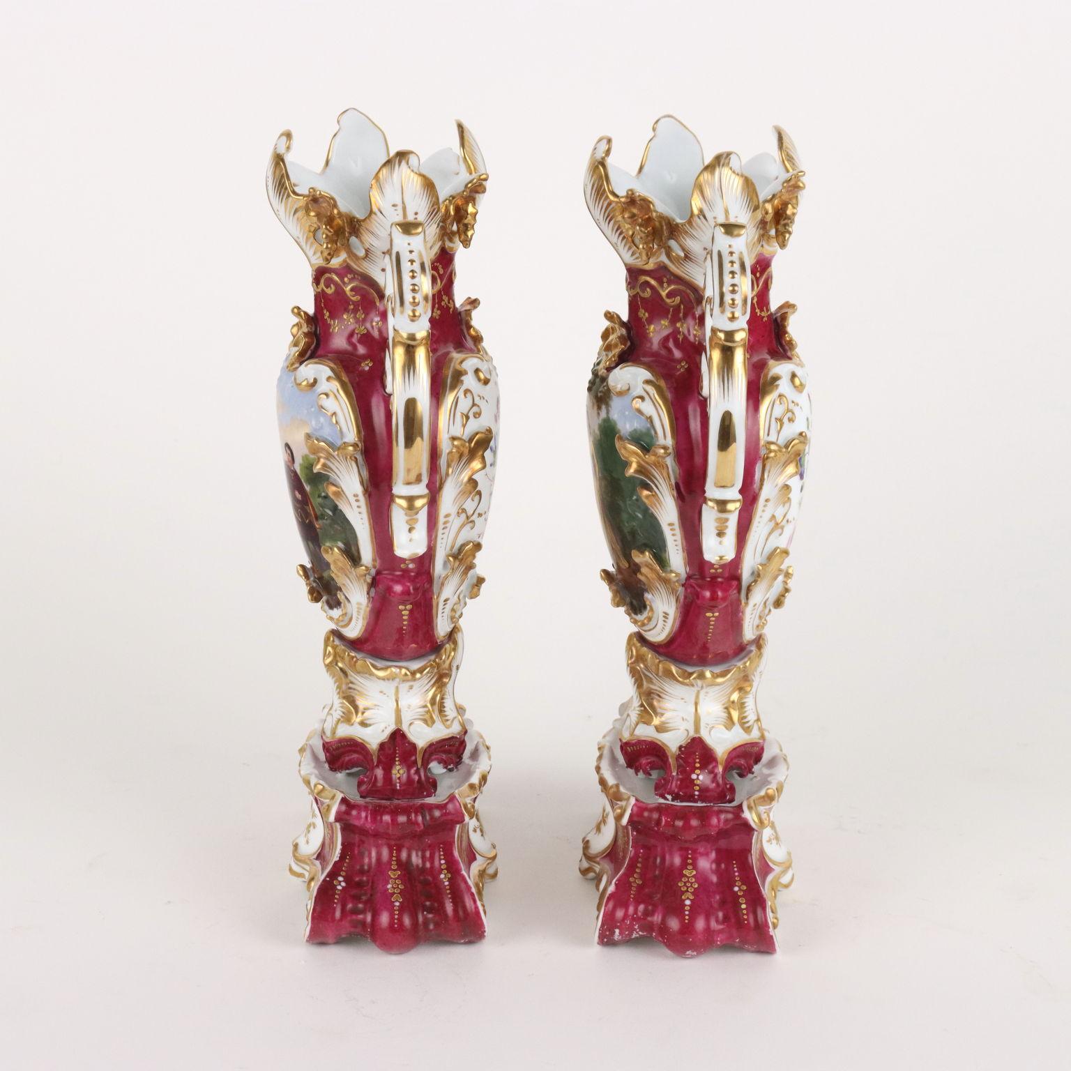 Paire de vases en porcelaine de Paris - France 1830-1860 en vente 1