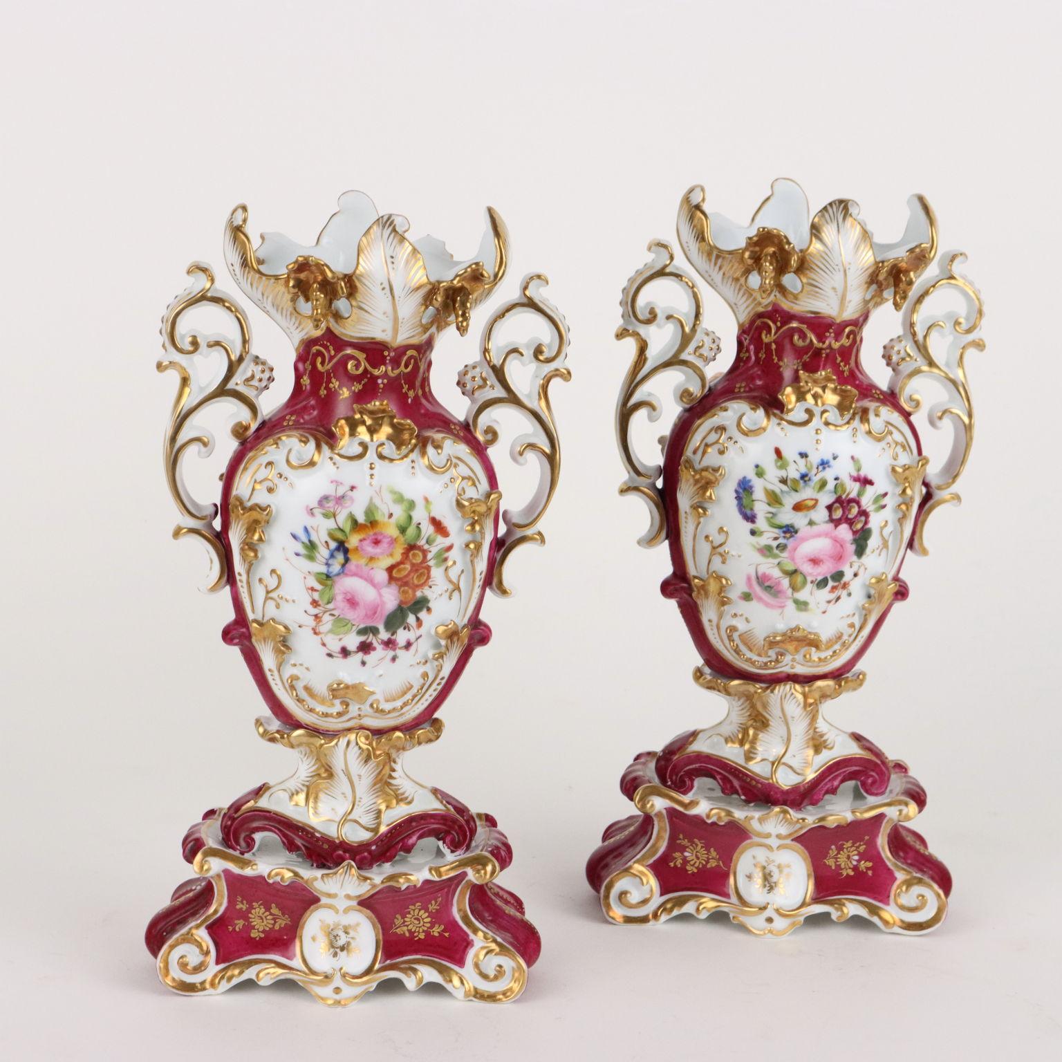 Pair of Porcelain Vases Old Paris - France 1830-1860 For Sale 3