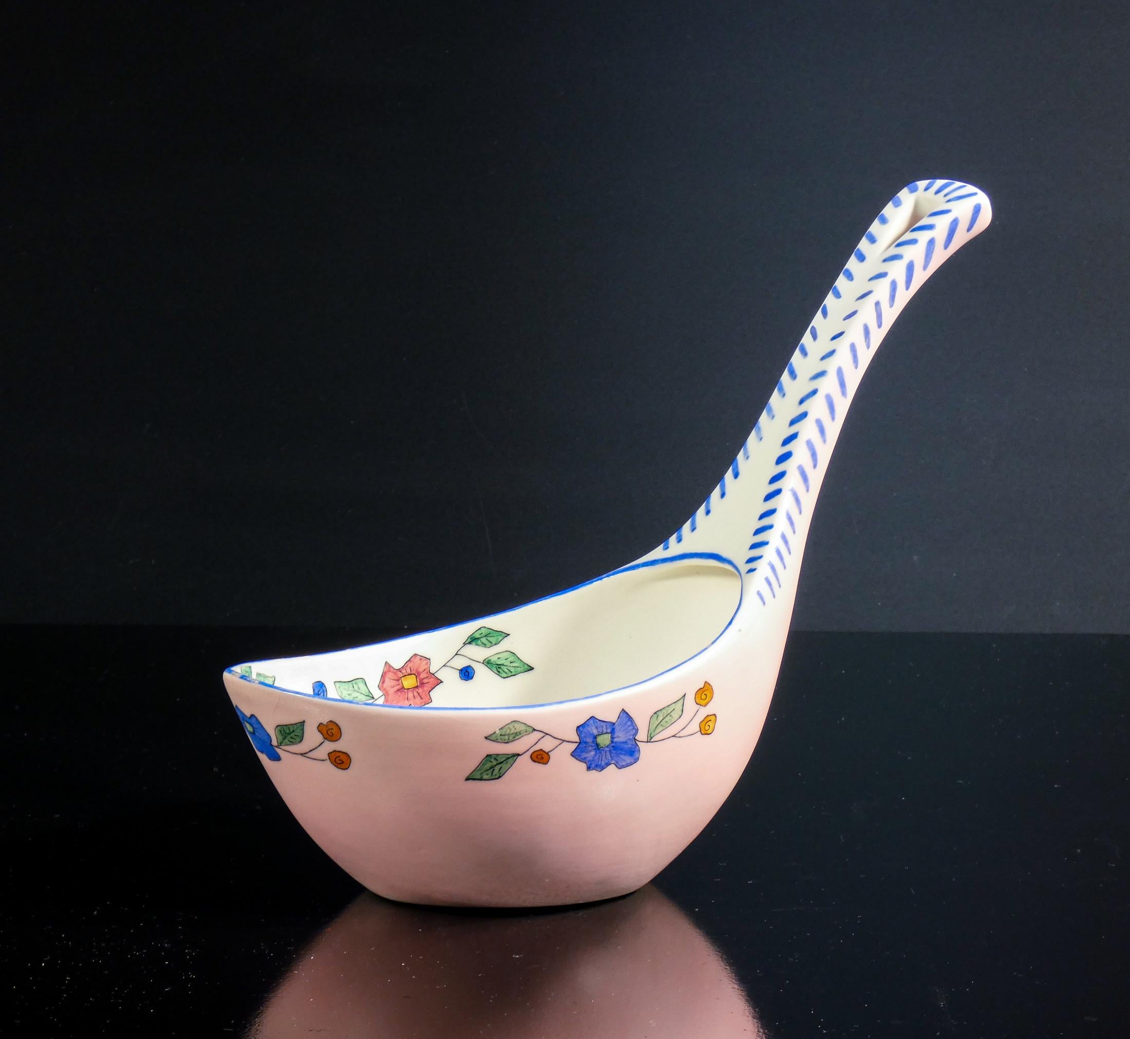 Italian Paire de vases en céramique peints à la main par LENCI, signés sur la base en vente