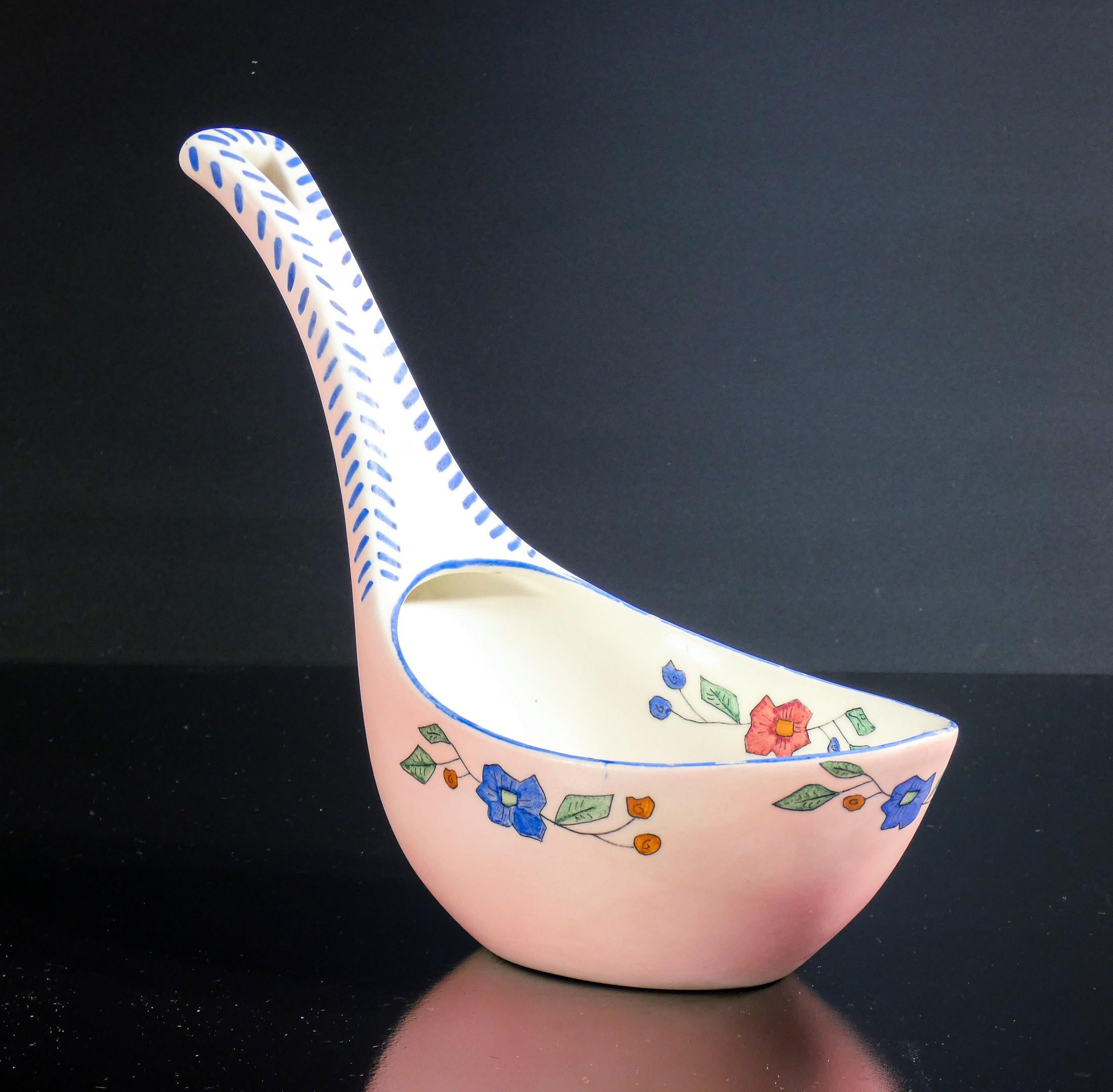 Paire de vases en céramique peints à la main par LENCI, signés sur la base en vente 1