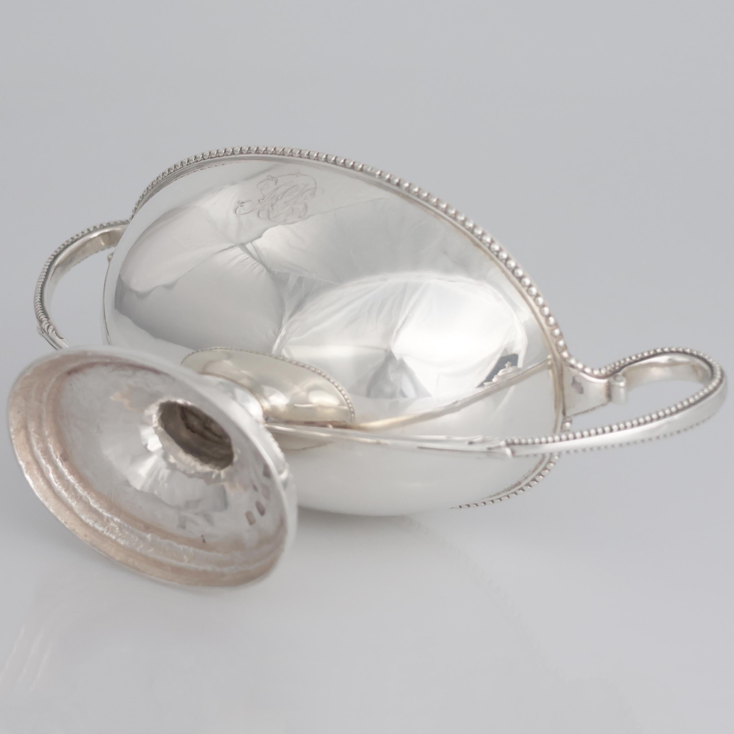 Coppia di zuccheriere in argento Giorgio III, Thomas Chawner, Londra, 1783 in vendita 1