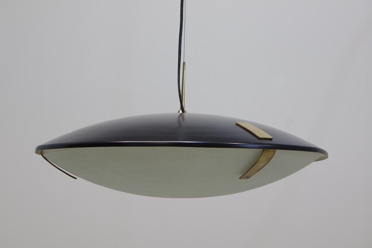 Pair Stilnovo pendant lamps model 1140 aluminum, brass and glass 60' For Sale 9