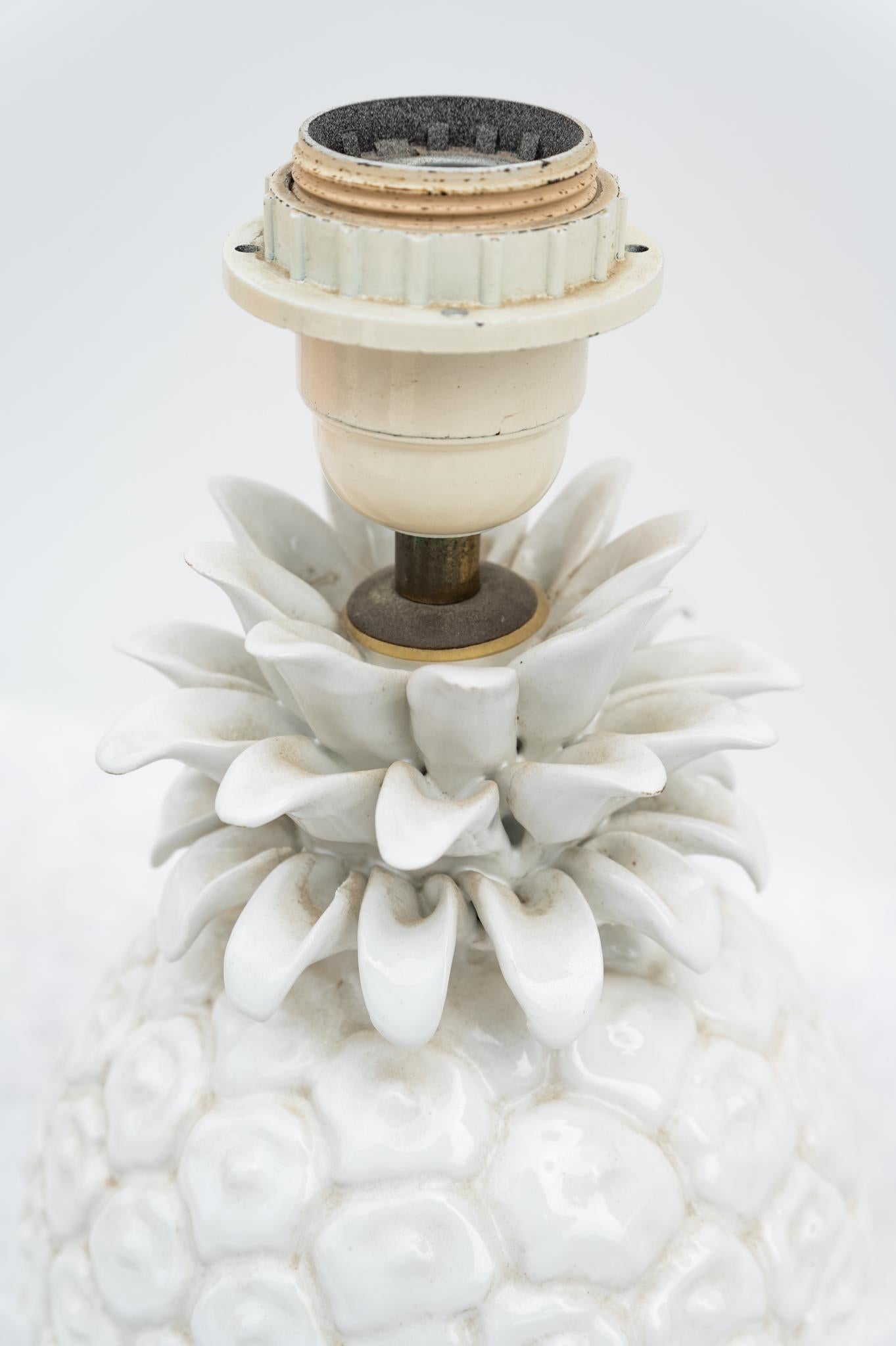 Paar Porzellanlampen 'ANANAS', 1970er Jahre im Zustand „Gut“ im Angebot in Bastia Umbra, IT