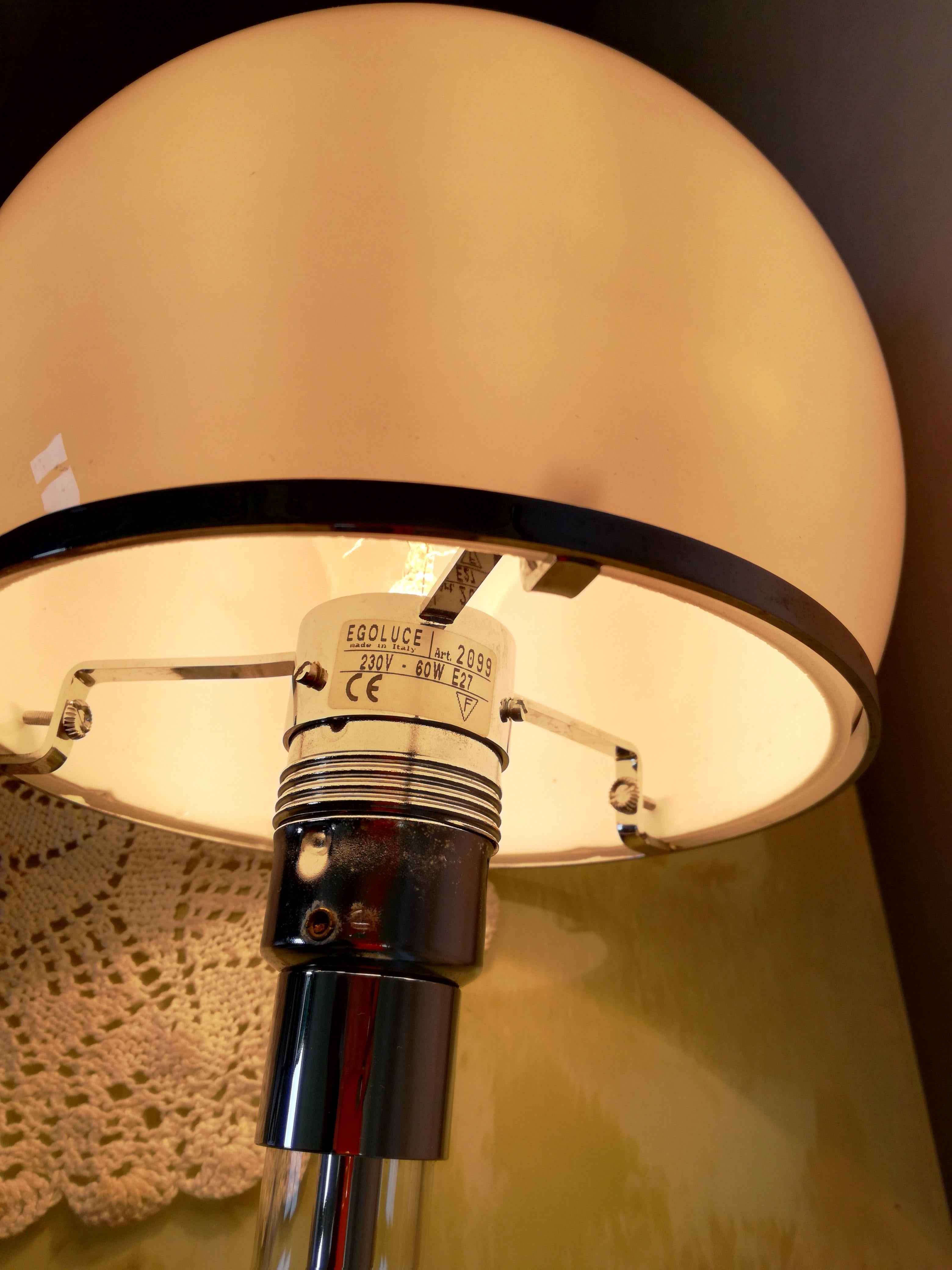 coppia lampade stile Bauhaus. 8