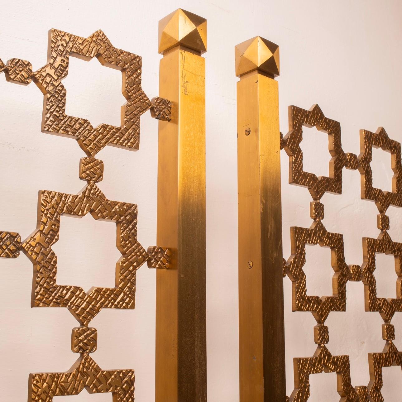 Pair of Carlotta Sculptural Brass Beds by Luciano Frigerio for Cellini Arte 12
