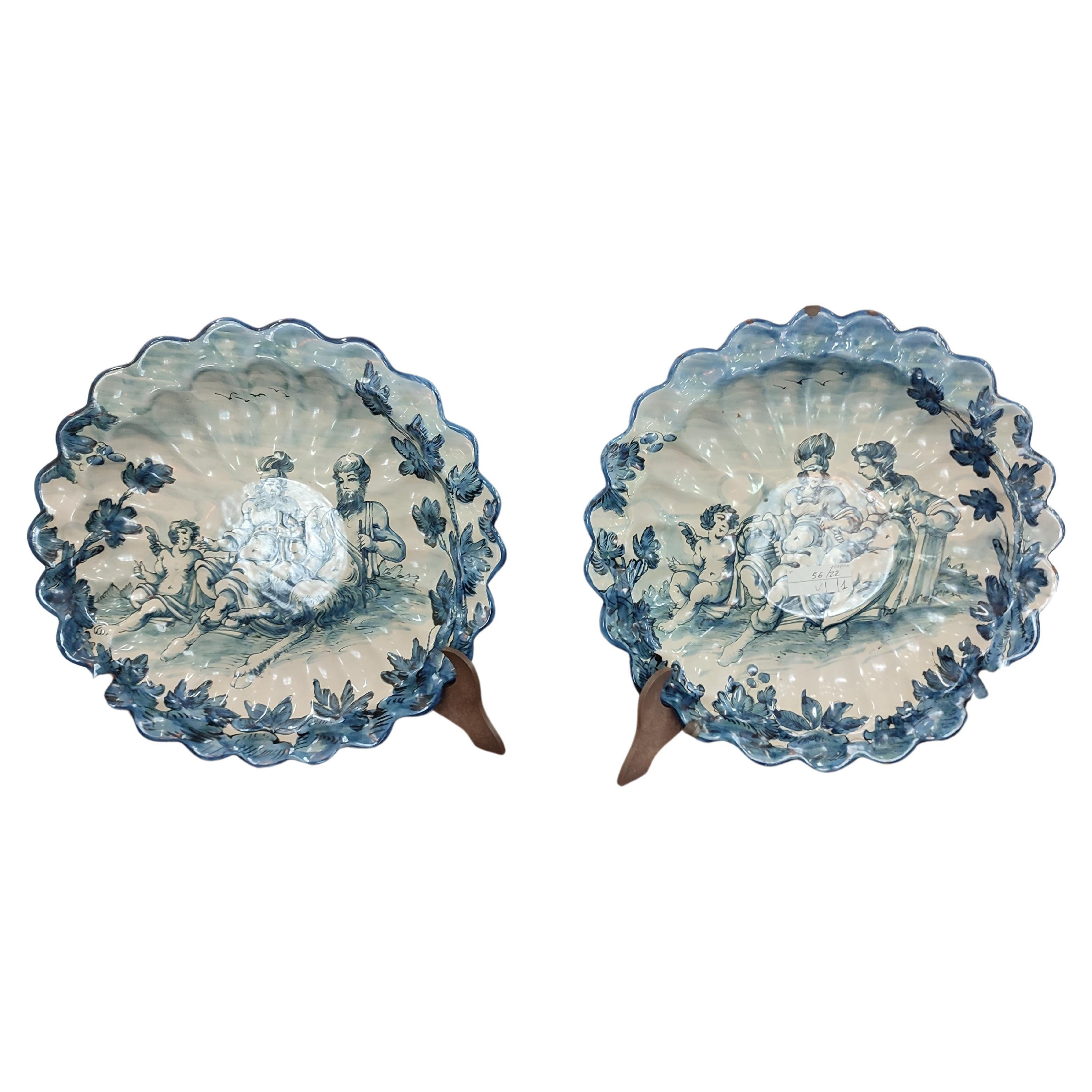 Pair of majolica plates For Sale