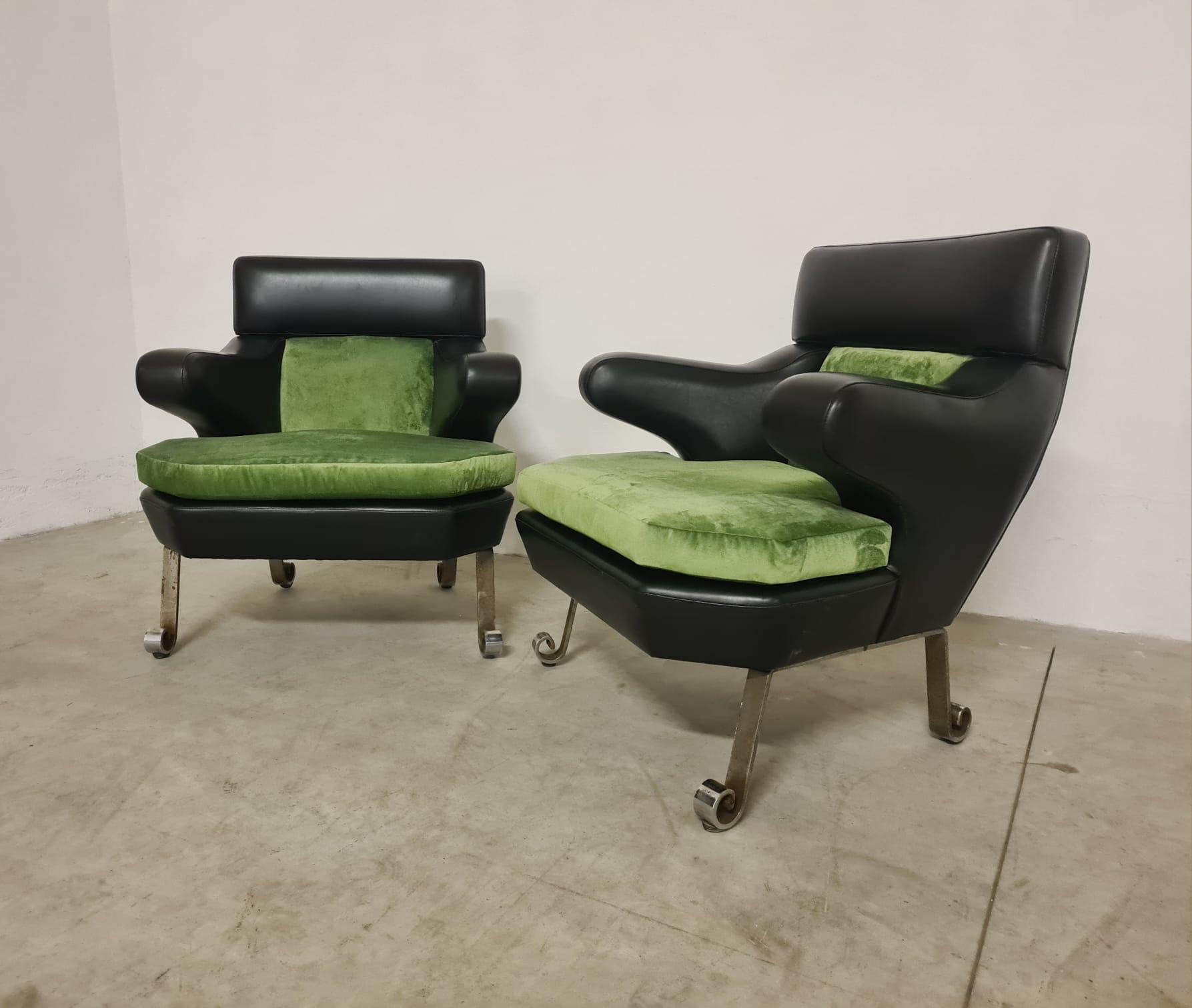 Coppia Poltrone anni 70' In condizioni buone in vendita a Torino, IT