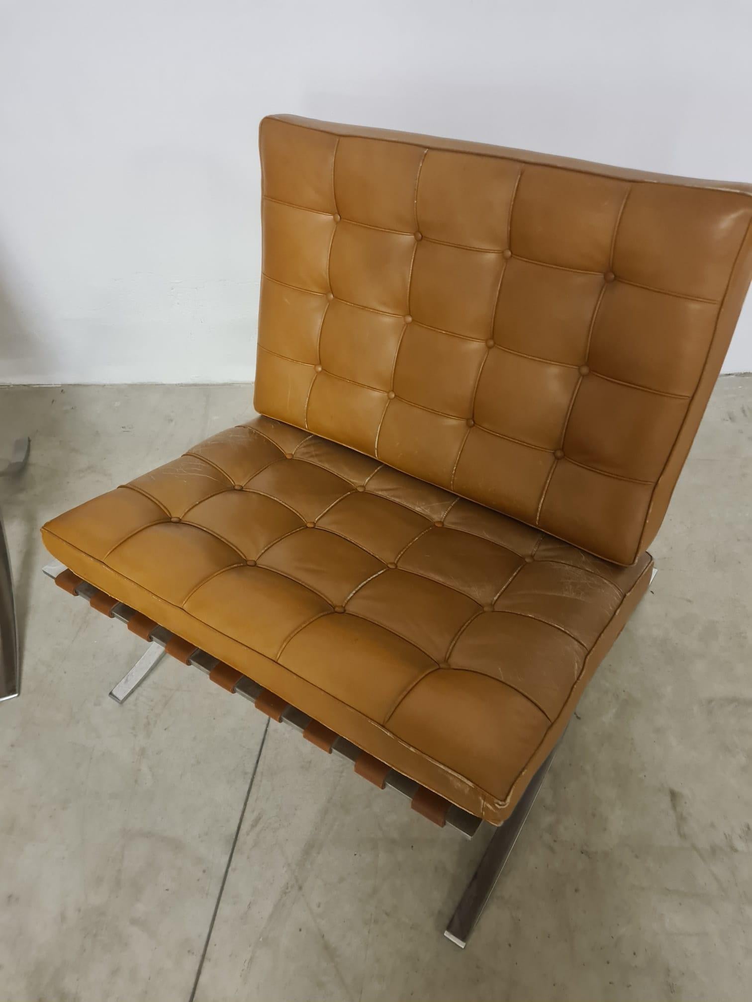 Mid-20th Century Pair of Barcelona caramel-colored armchairs Original Knoll Mies Van der Rohe For Sale