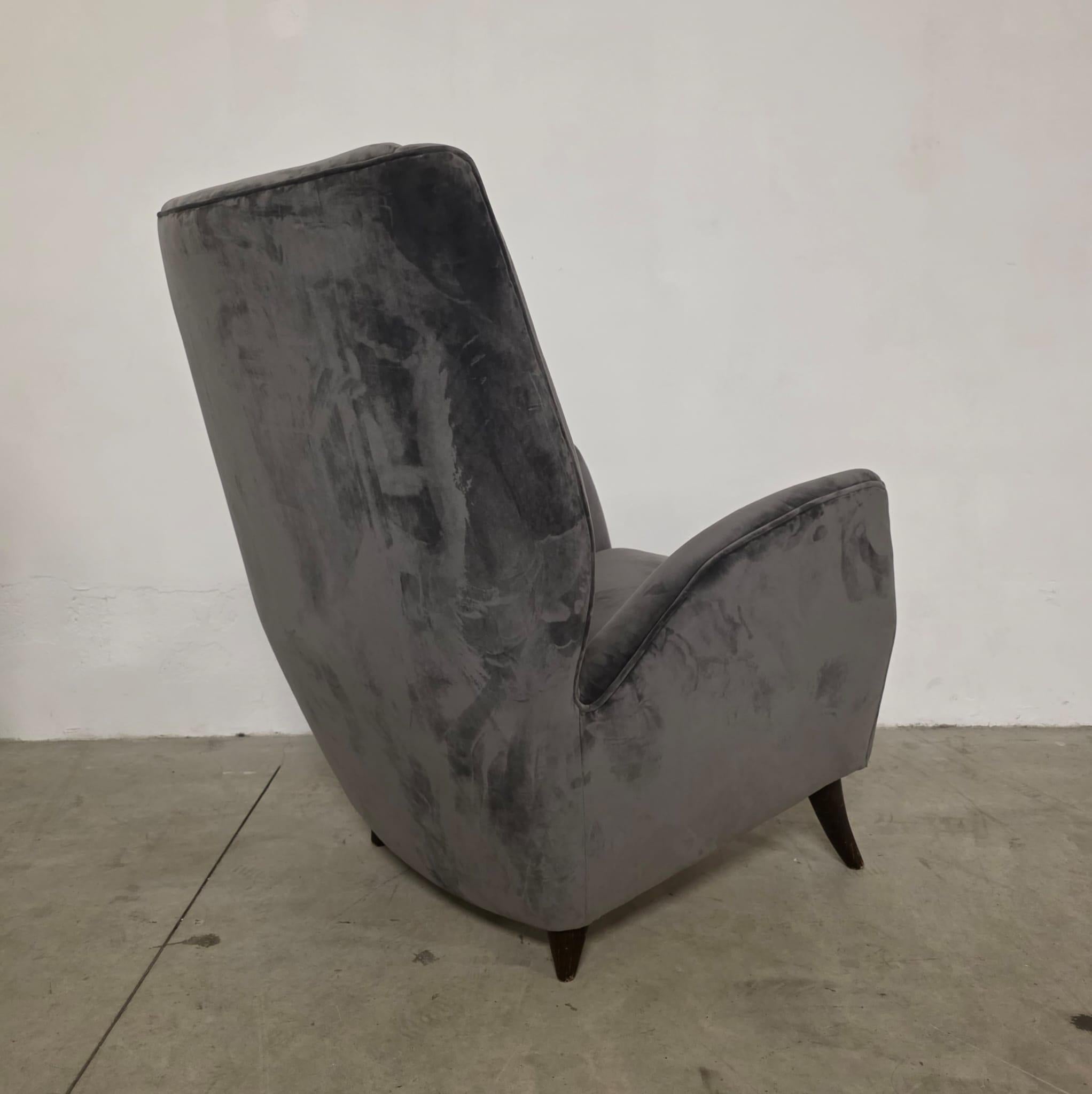 Coppia poltrone di Gio Ponti per ISA Bergamo en venta 3