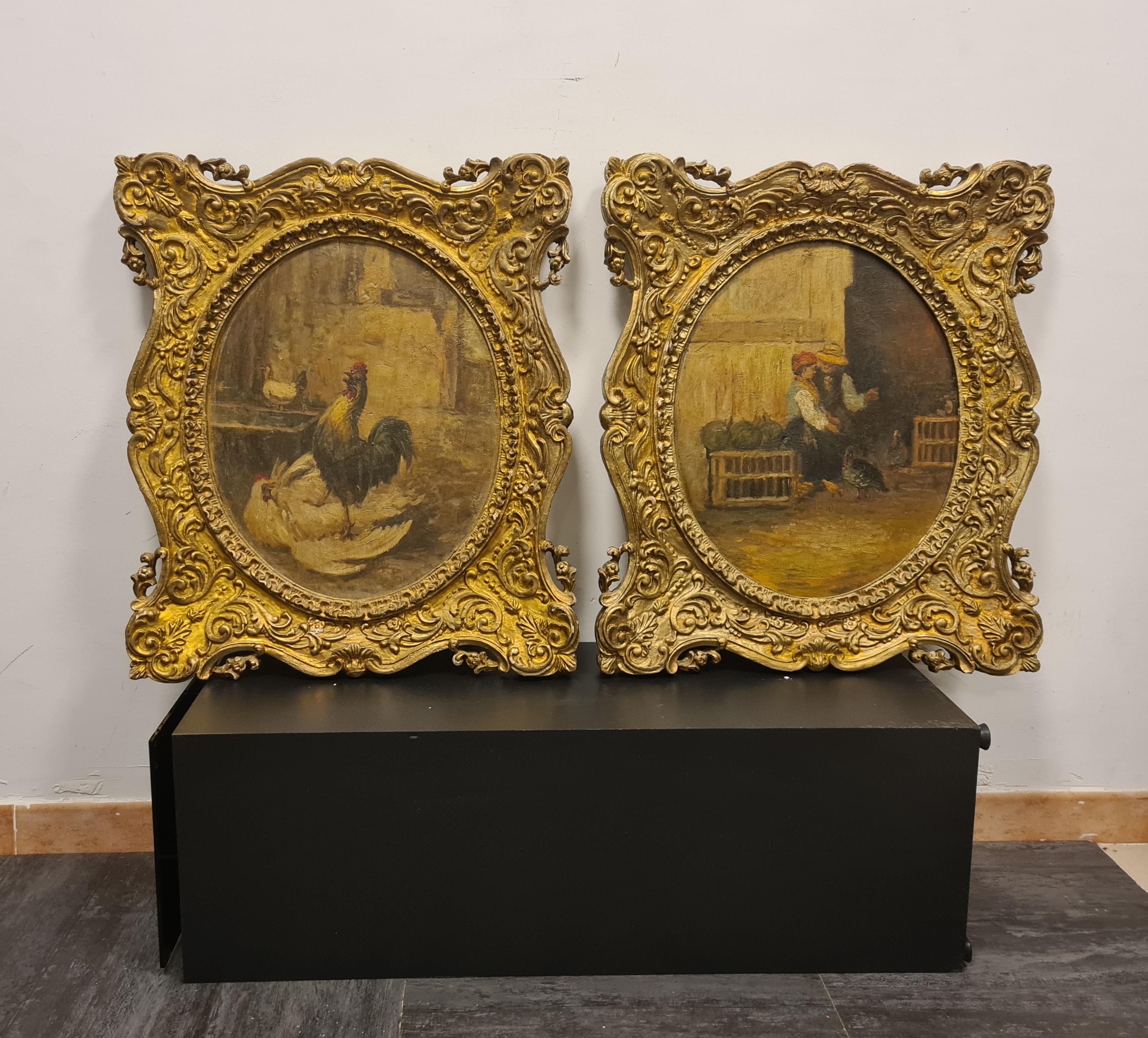 Pair of paintings depicting scenes of peasant life.

Made in oil on panel these two oval-shaped paintings depict typical rural scenes with roosters and peasants.

Dated late 1800' with majestic eighteenth-century style frames but coeval with the