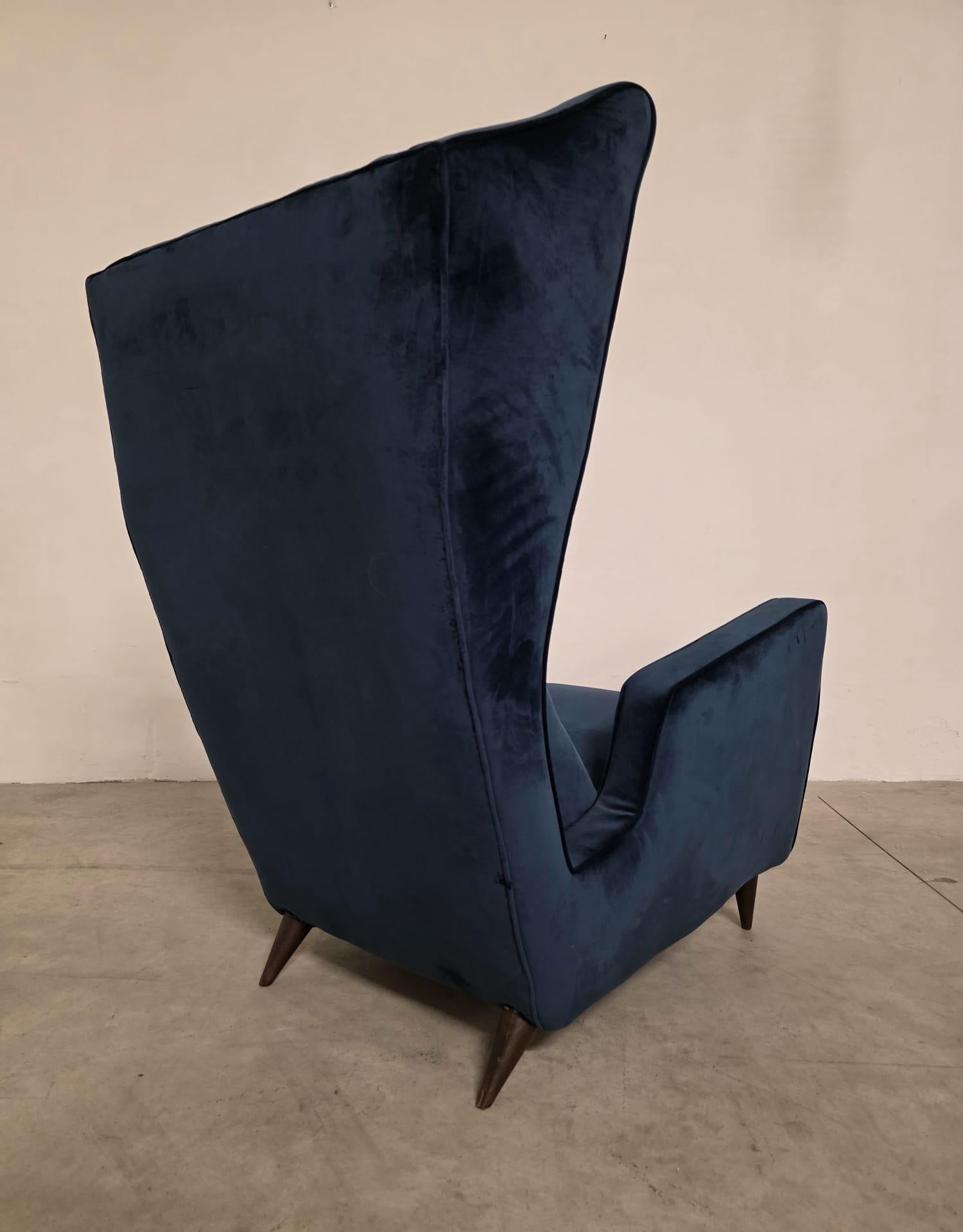 Velours Coppia rare poltrone di Mario Oreglia, 1949 en vente