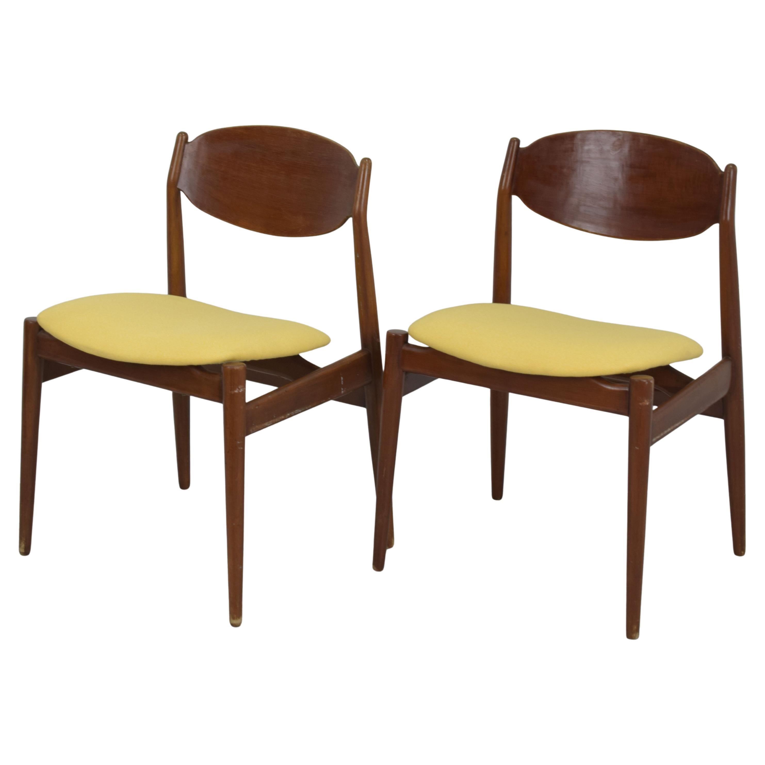 Pair of chairs, Isa, 1960 For Sale