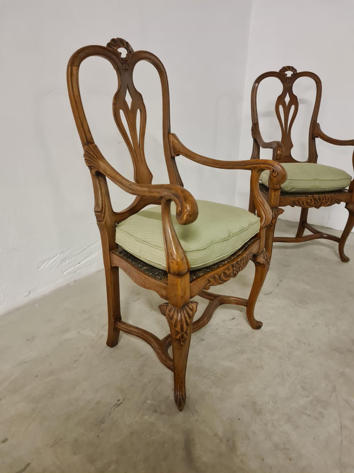 Paire de chaises hautes baroques du XVIIIe siècle en vente 9
