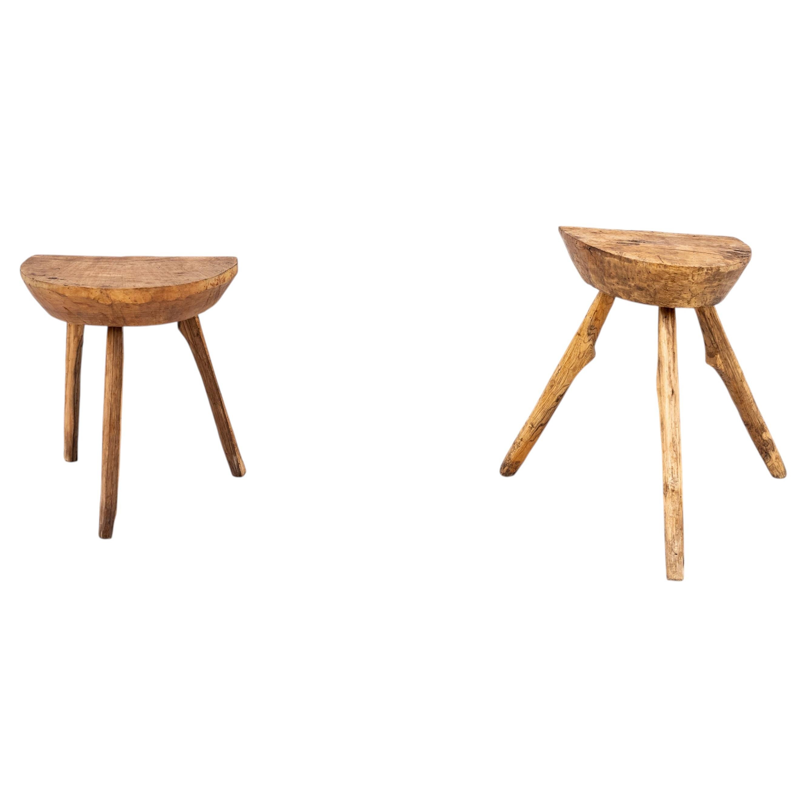 Pair of elm milking stools, 1850s For Sale