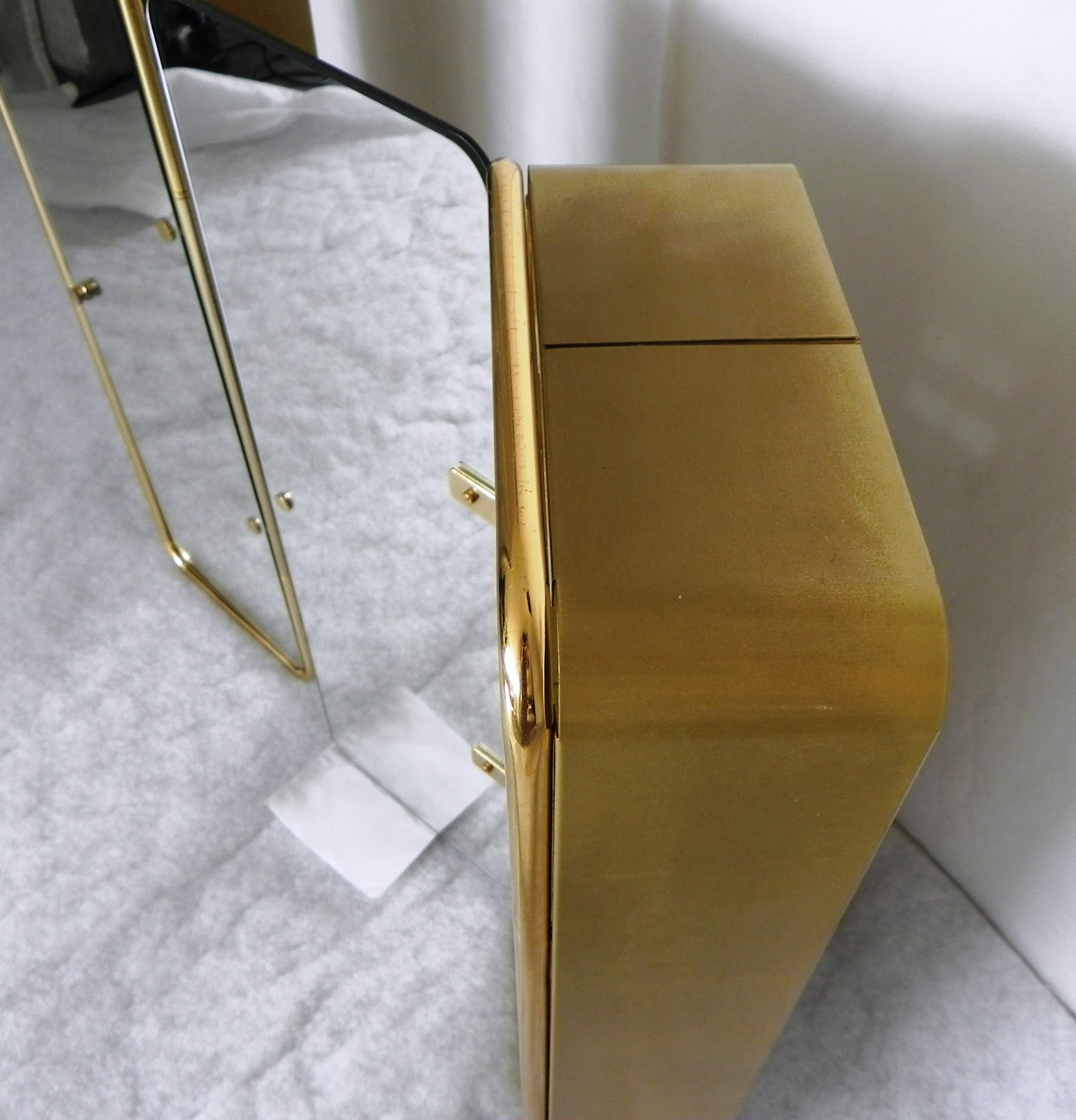 pair of mirrors - bathroom cabinets, Gold For Sale 7