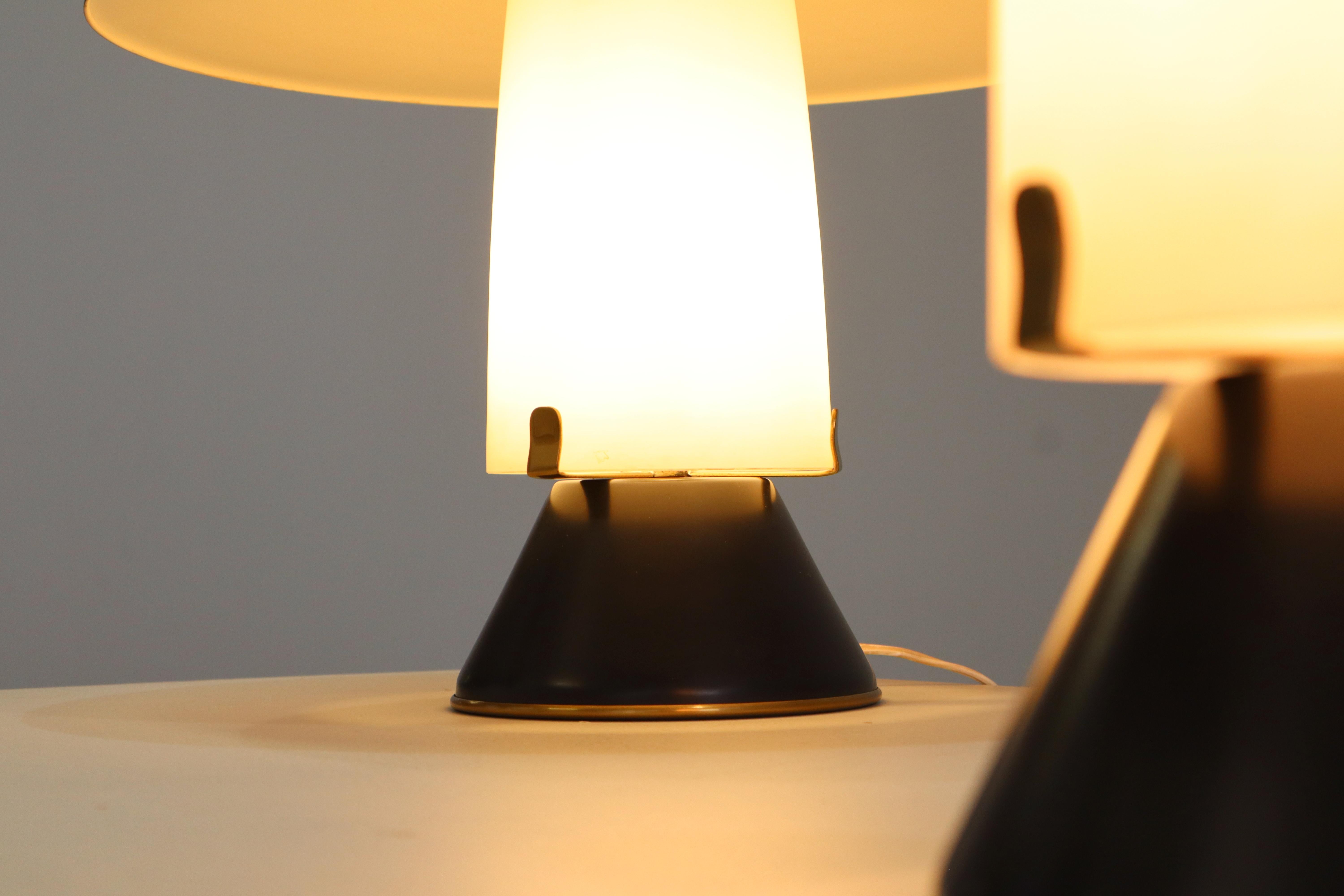 Paar Stilnovo Tischlampen im Angebot 14