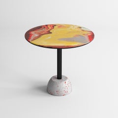 Paire de tables d'appoint  Base en fer et ciment décorée à la main par Cupioli Italia