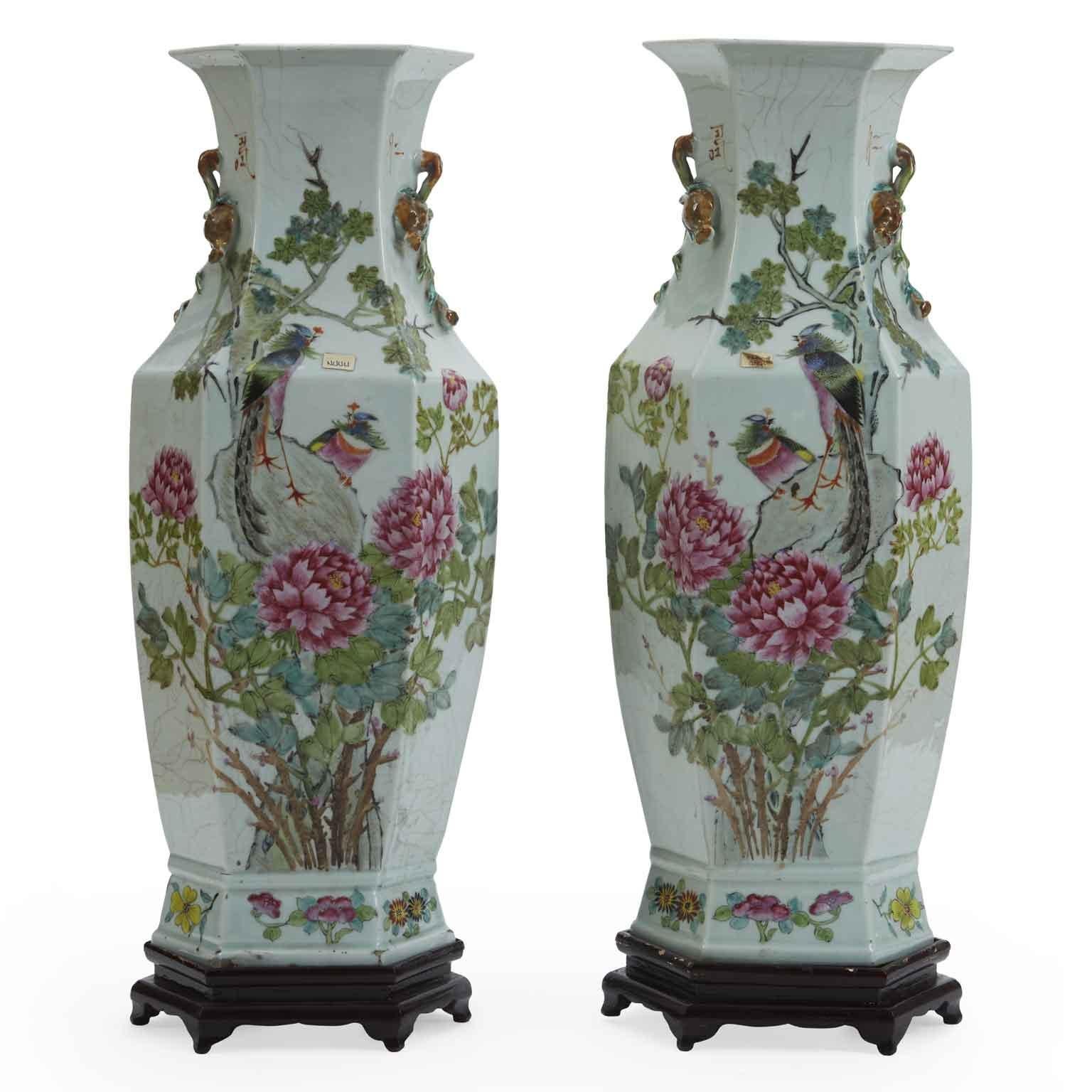 Paire de vases hexagonaux chinois 19ème siècle Dynastie Qing 60 cm de haut en vente 10