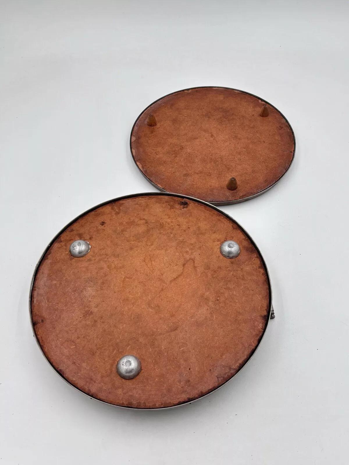 Metal Pair of Art Deco Mirrored Trays 1940's Design For Sale
