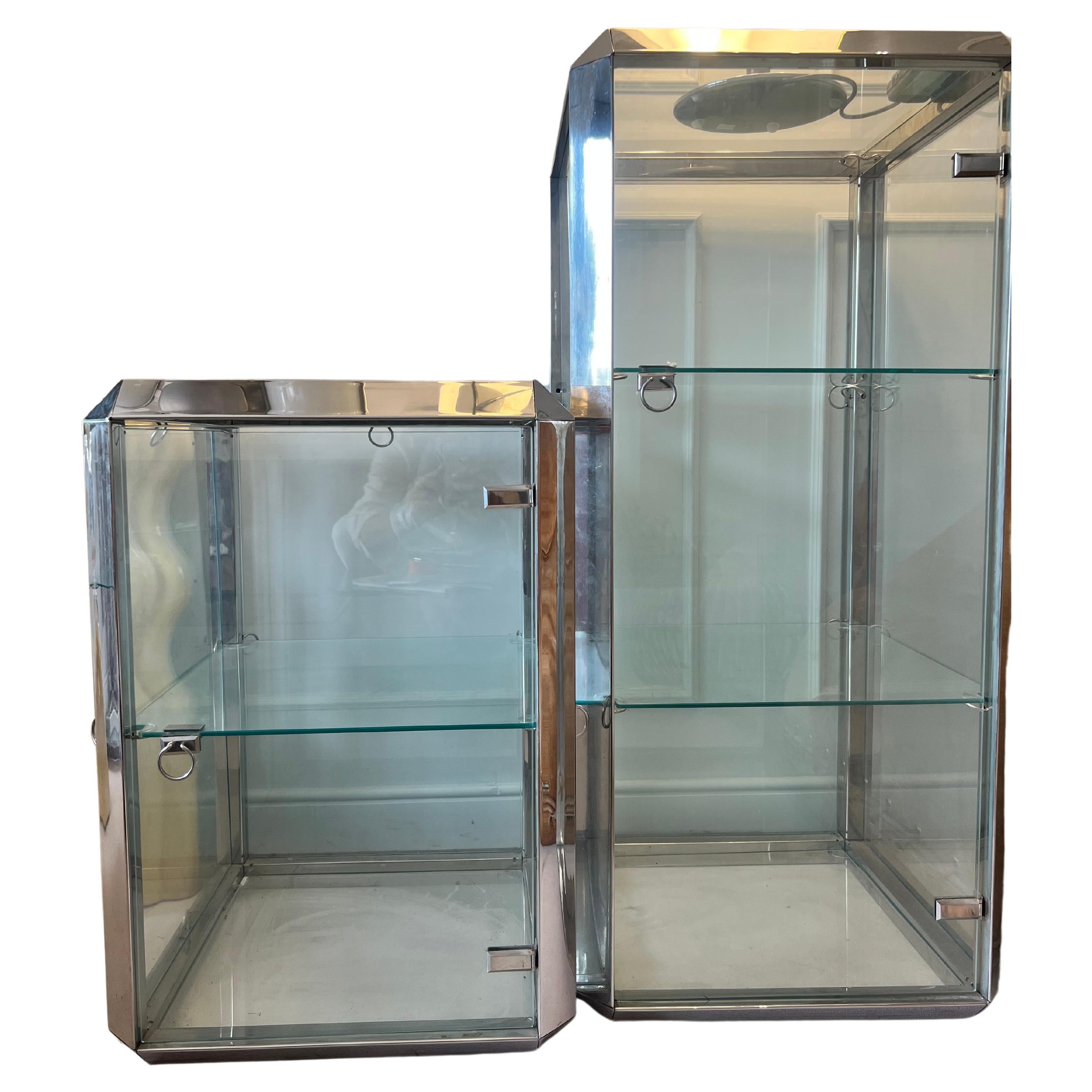 Pair of Saporiti showcases one small one large  For Sale