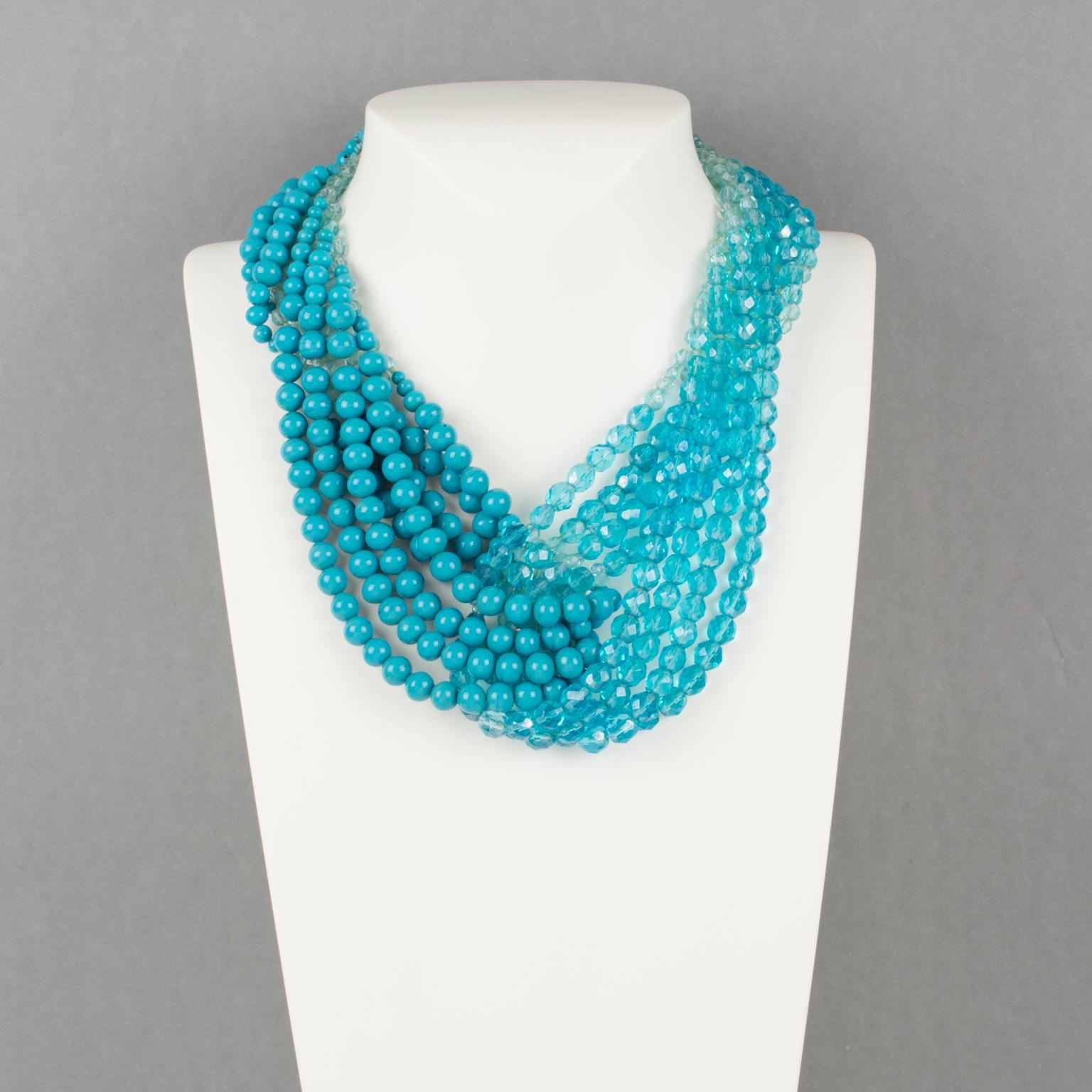 Joyeux joyau du design italien du milieu du siècle, ce collier multibrins des années 1950 de Coppola e Toppo est une véritable rareté.  Conçu par le légendaire Coppola e Toppo dans les années 1950, ce collier multibrins exquis rayonne de joie et de