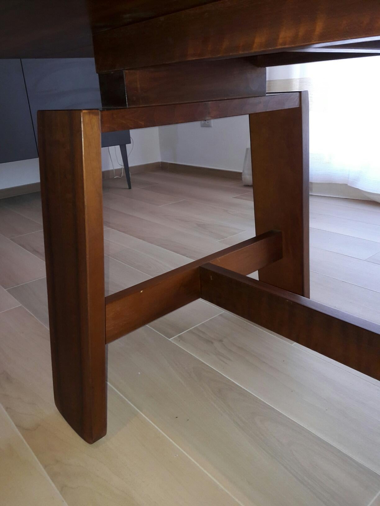 Mid-20th Century Coppola Mid-Century Modern Large Walnut Dining Table for Bernini, Italy For Sale