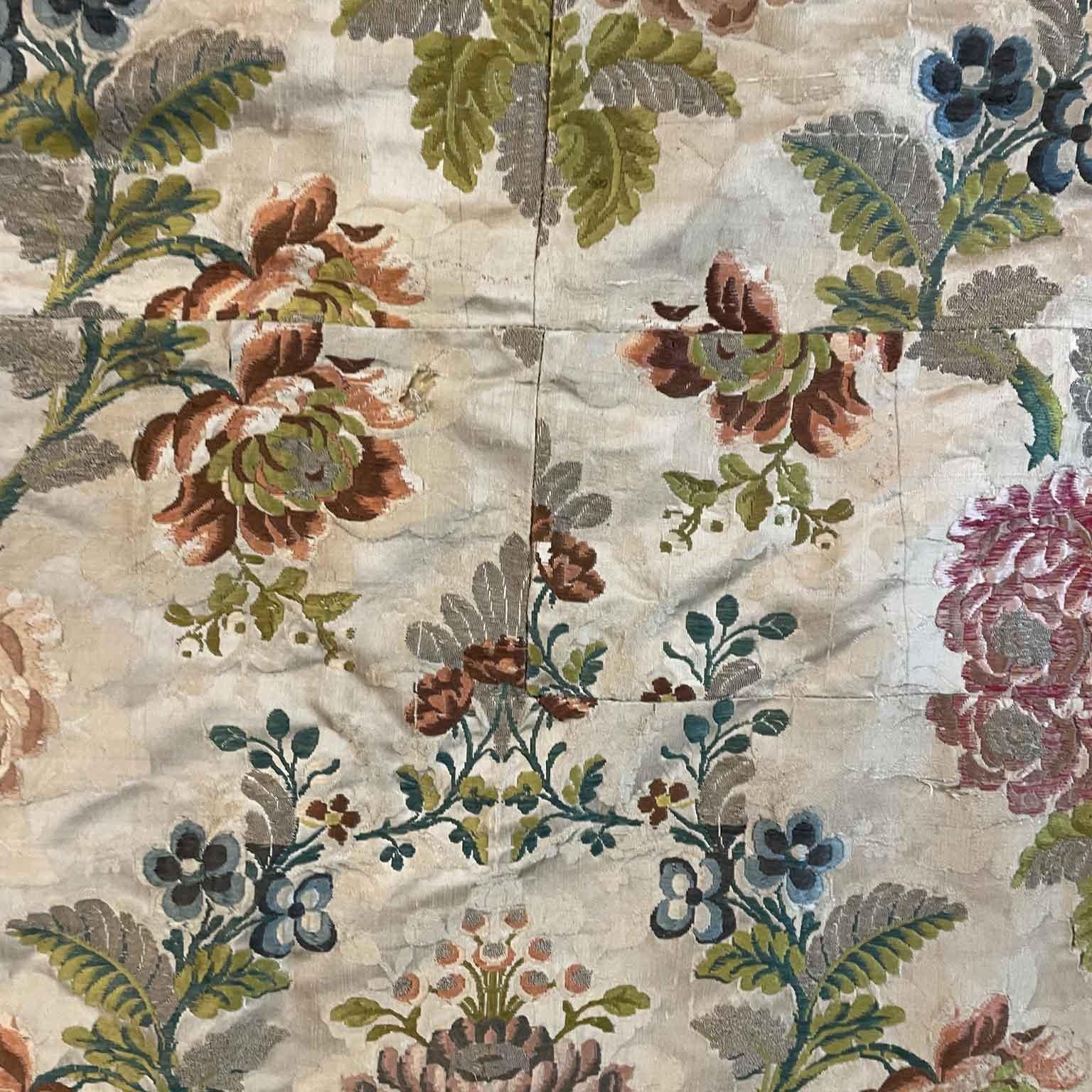 18th Century Circular Table Cover 1750s Italian Fabric Embroidered with Blue and Pink Flowers For Sale