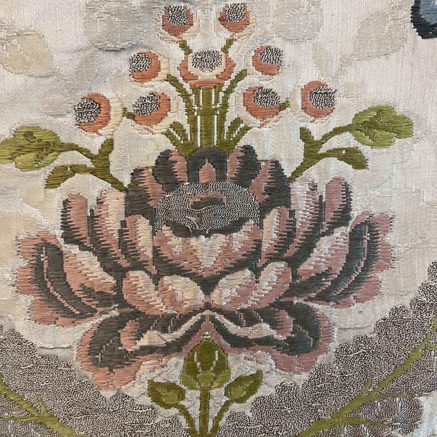 Circular Table Cover 1750s Italian Fabric Embroidered with Blue and Pink Flowers For Sale 1