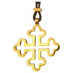 Coptic Cross pendant with Aquamarine set 'keeper'