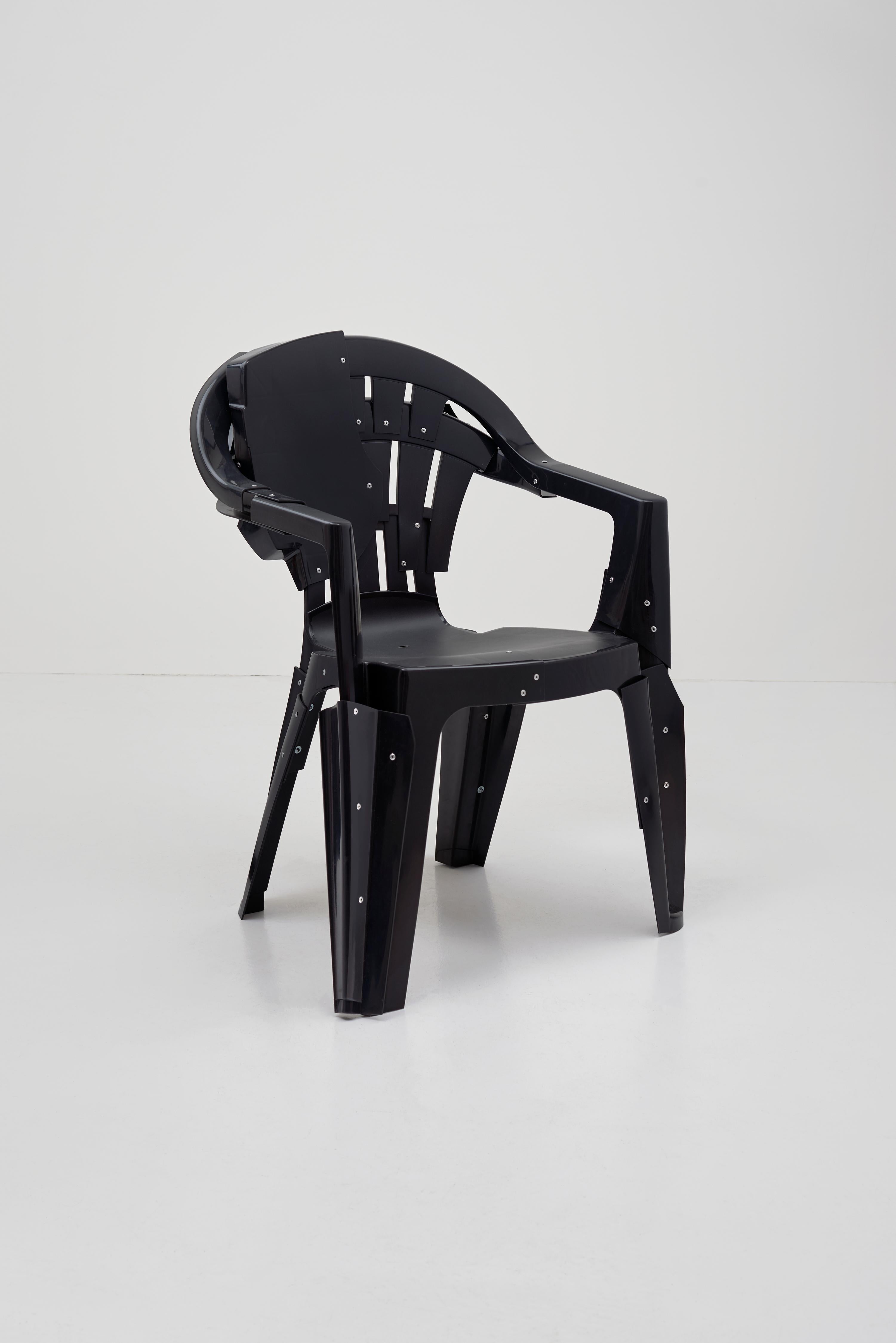 In copytopia, Pierre Castignola questions the benefits of the patent as part of the intellectual property system using one of the most recognizable objects of our time, the plastic garden armchair. Though nobody knows who originally created the